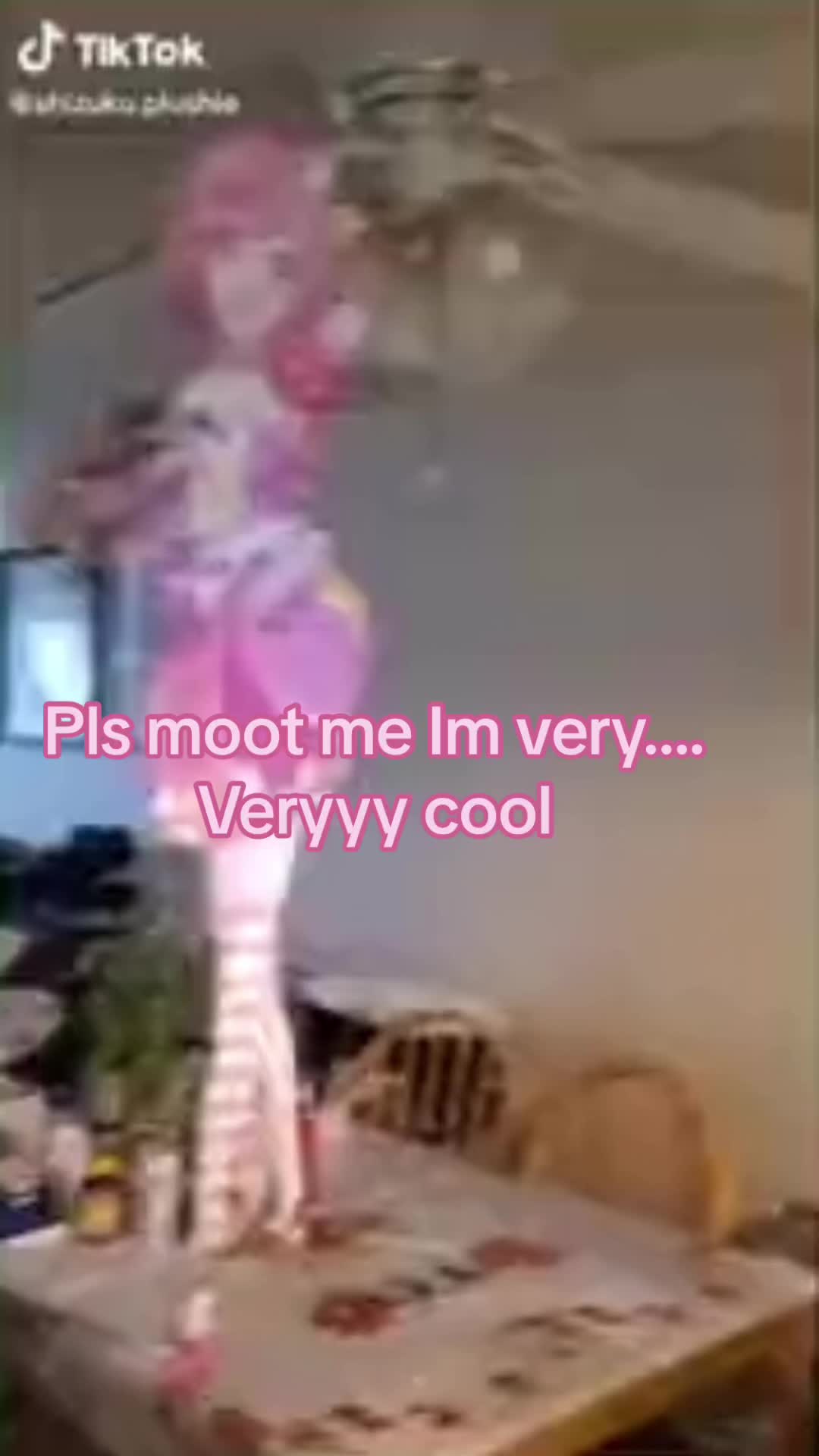 @Gakupo’s left ass cheek
