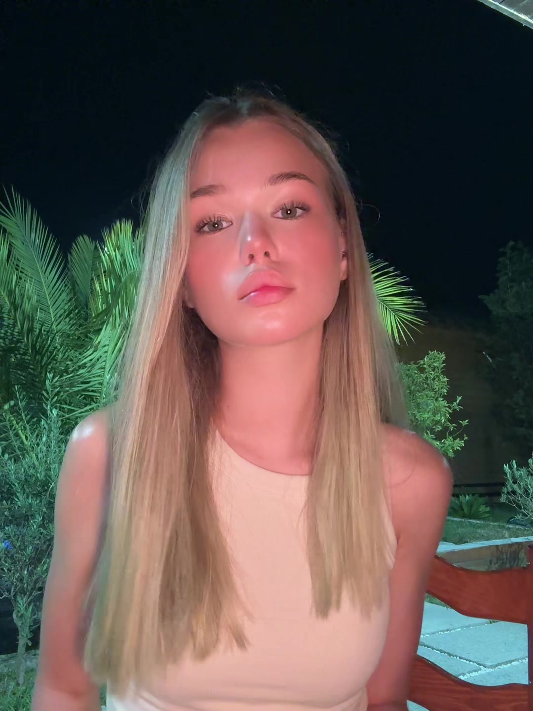 @23:23