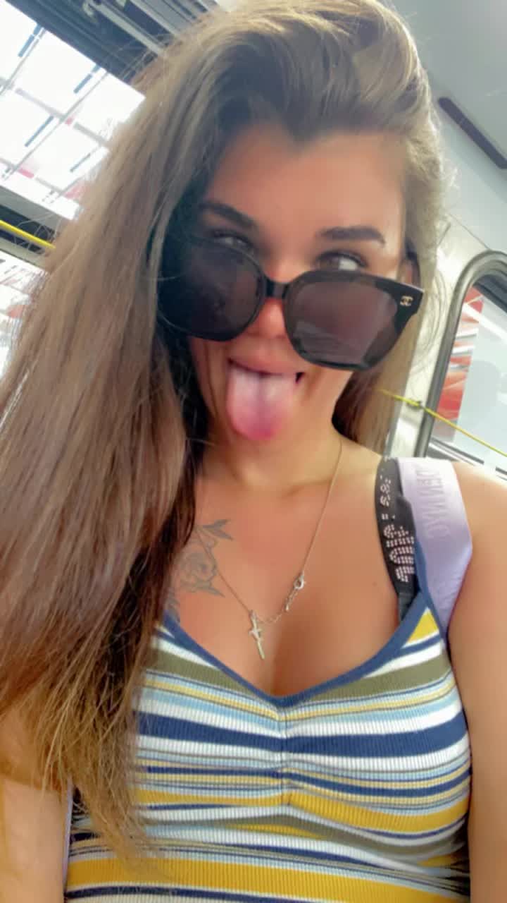 @Hayleyyy444