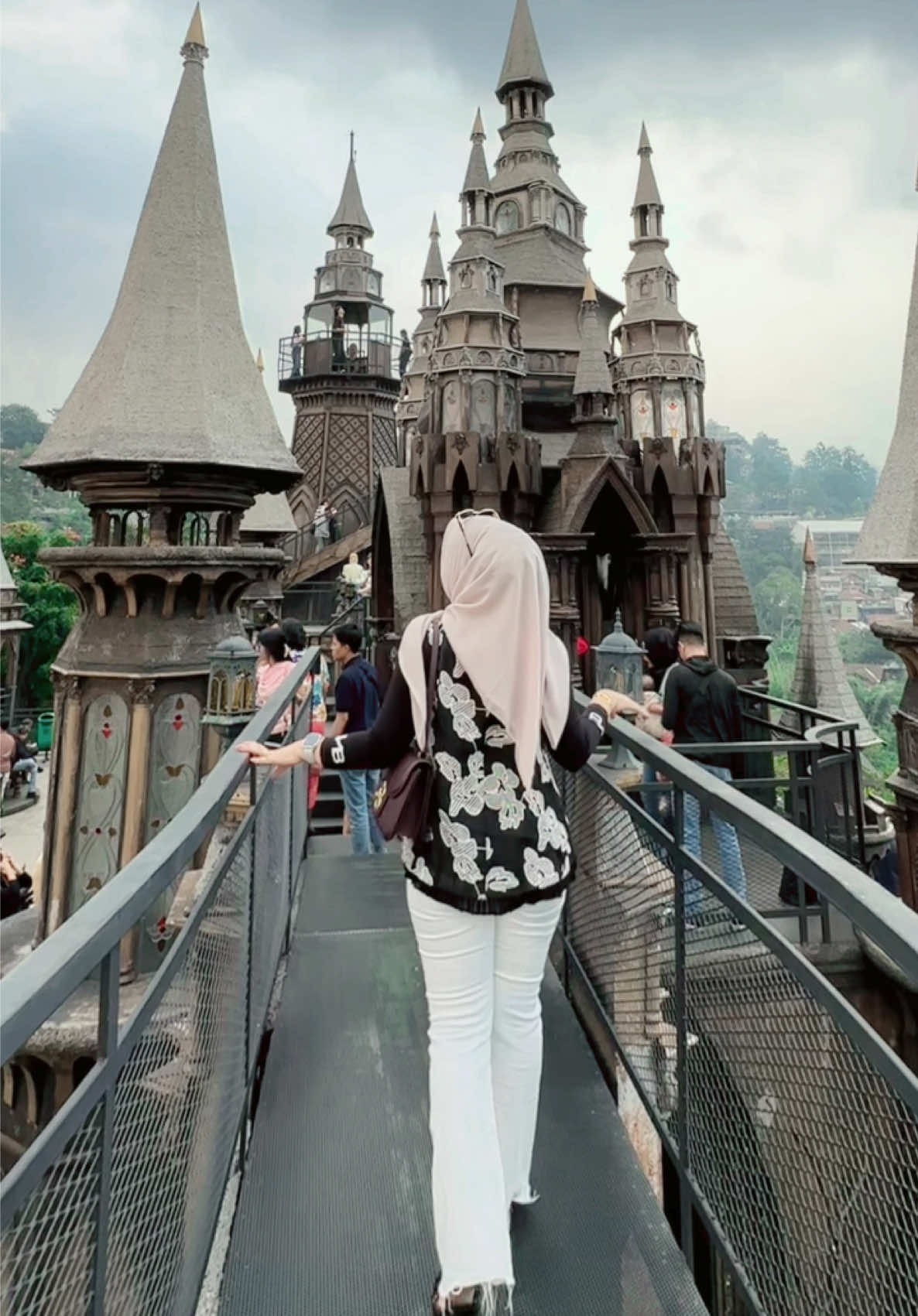 @Mama Raffasya