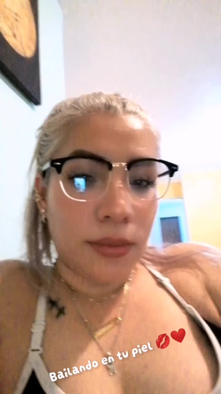 @Veronica Zara🤗