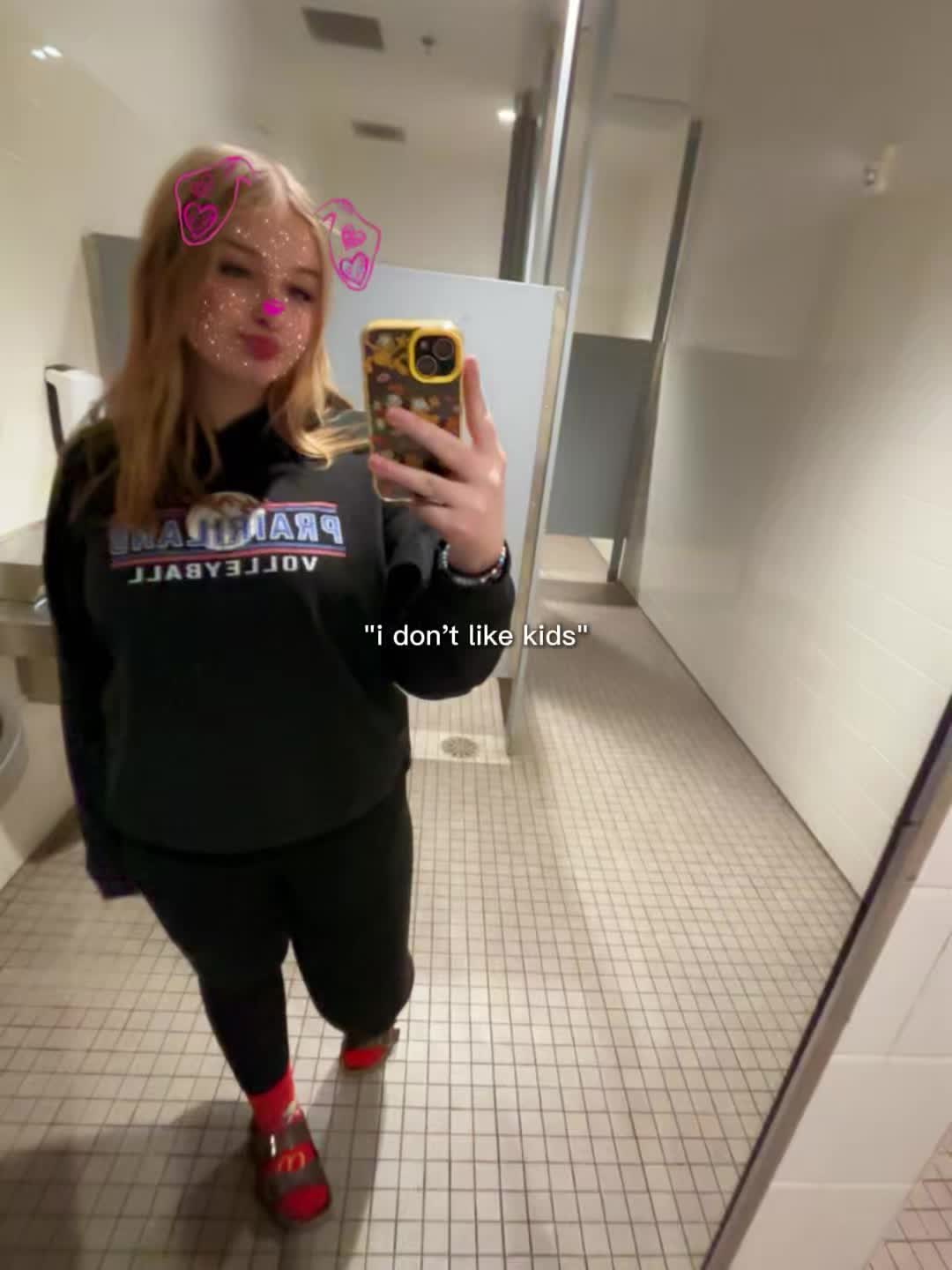 @mikaylaaa