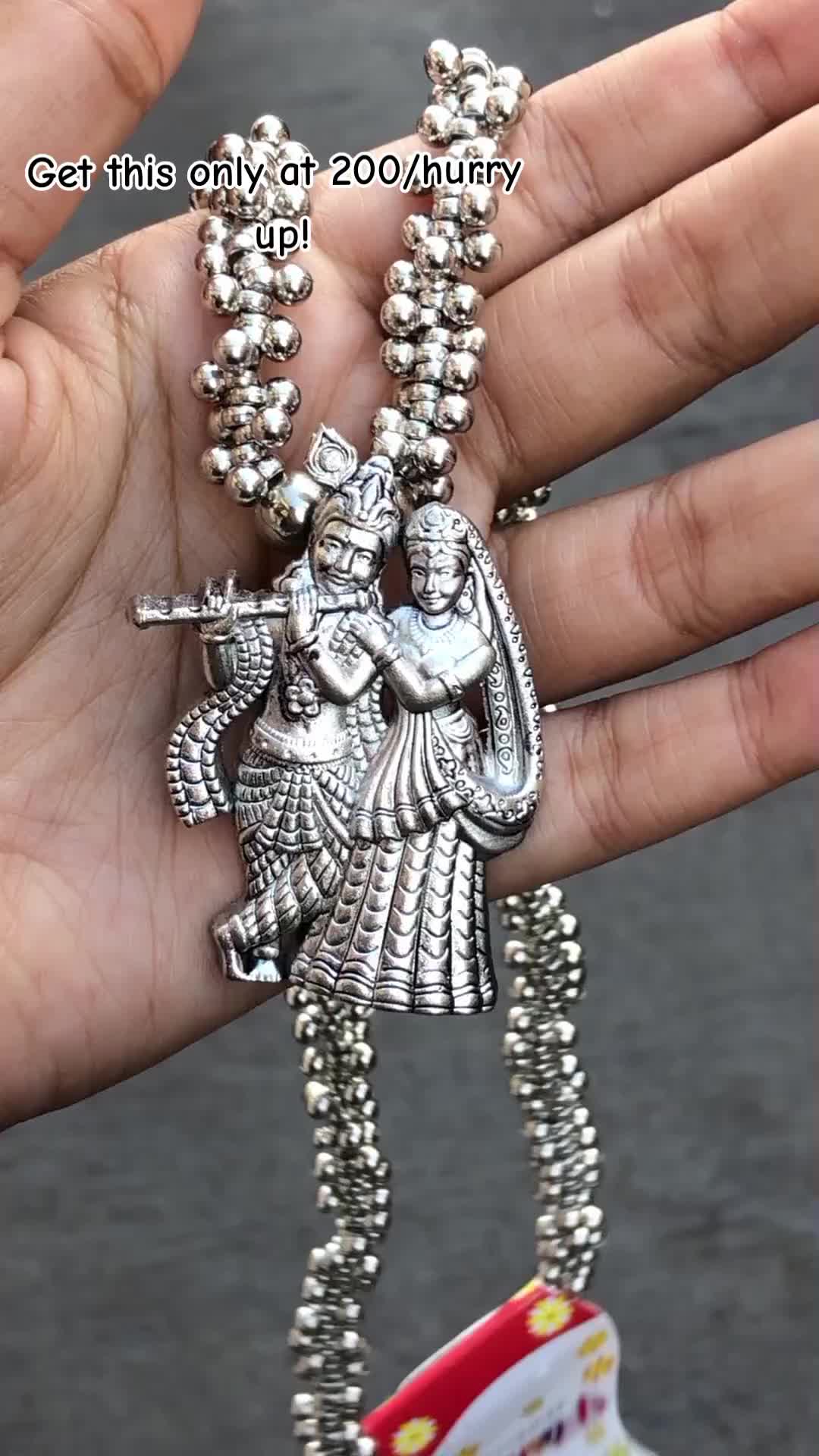 @Nush_jewels