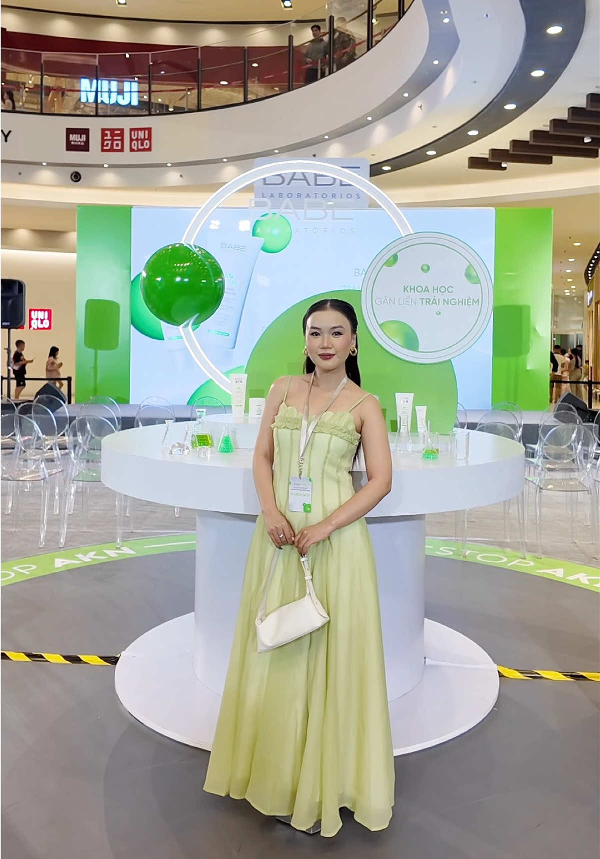 @THÁI THUỲ LINH ✨