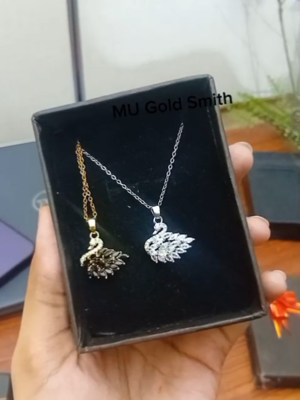 @M.U Gold Smith ☑️