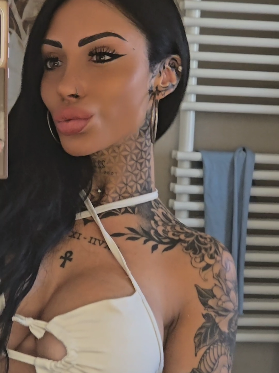 @🖤B L A C K M A M B A🖤