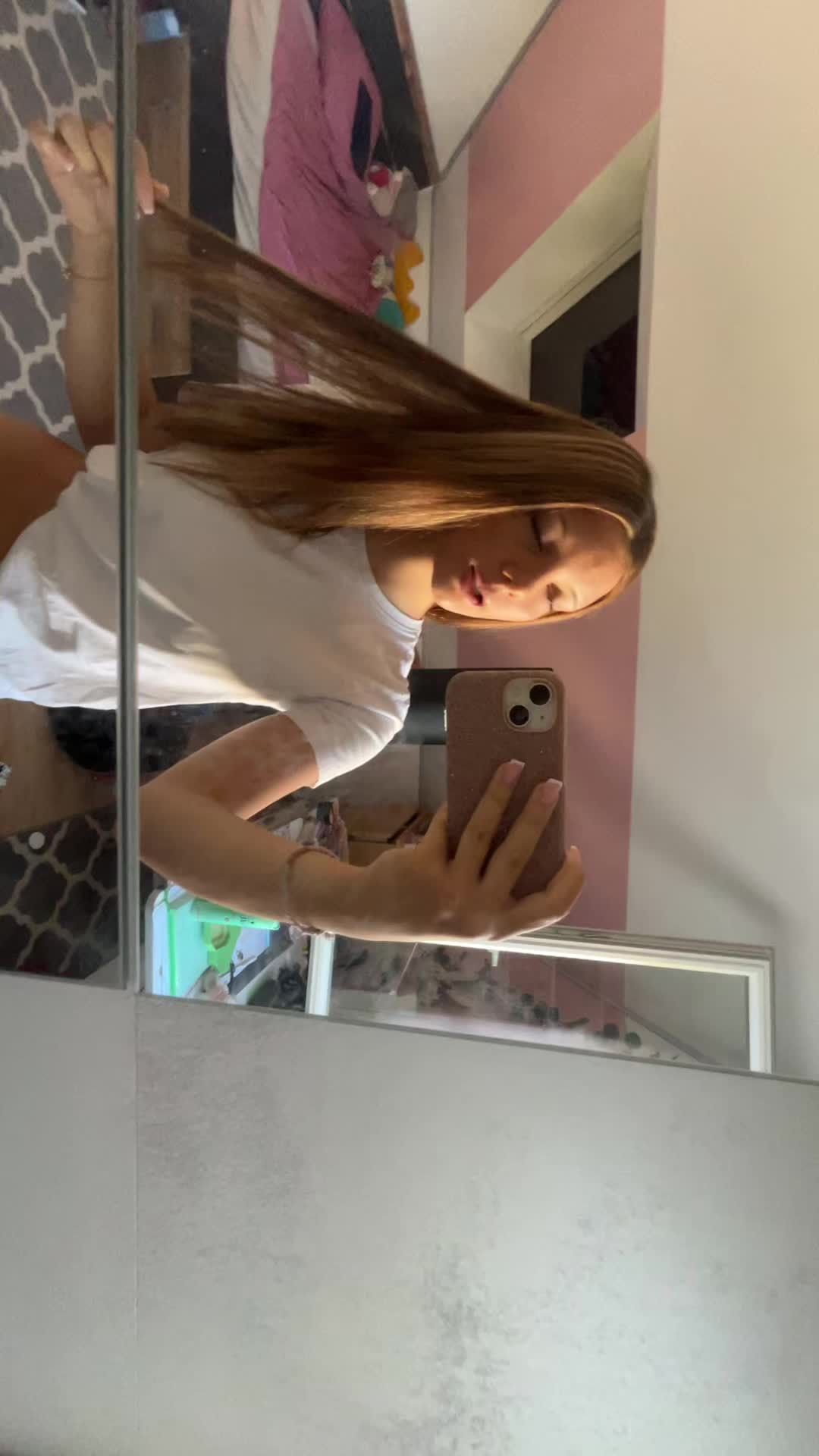 @🥥