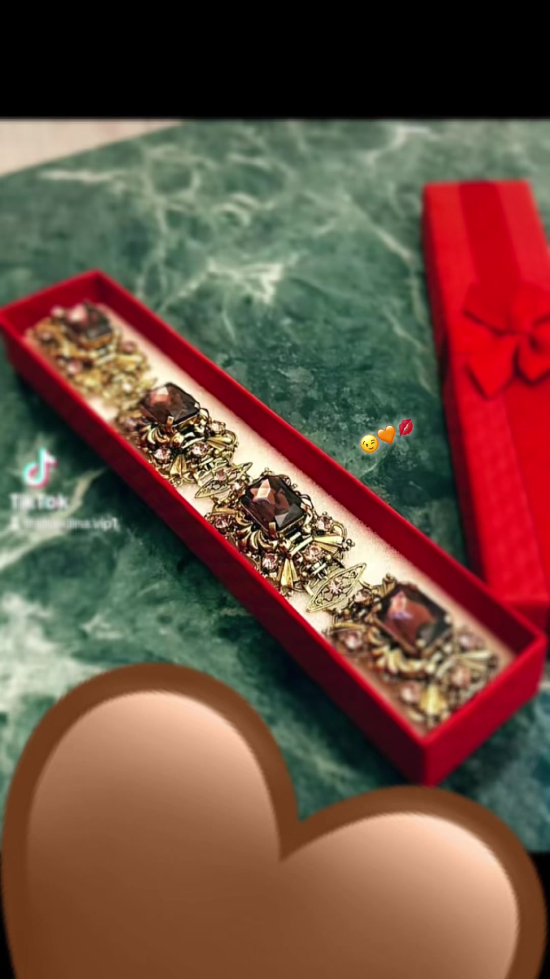 @🧡&hellip;.𝑏𝑙𝑜𝑛𝑑𝑎 𝑣𝑖𝑝&hellip;.🛍️🧡