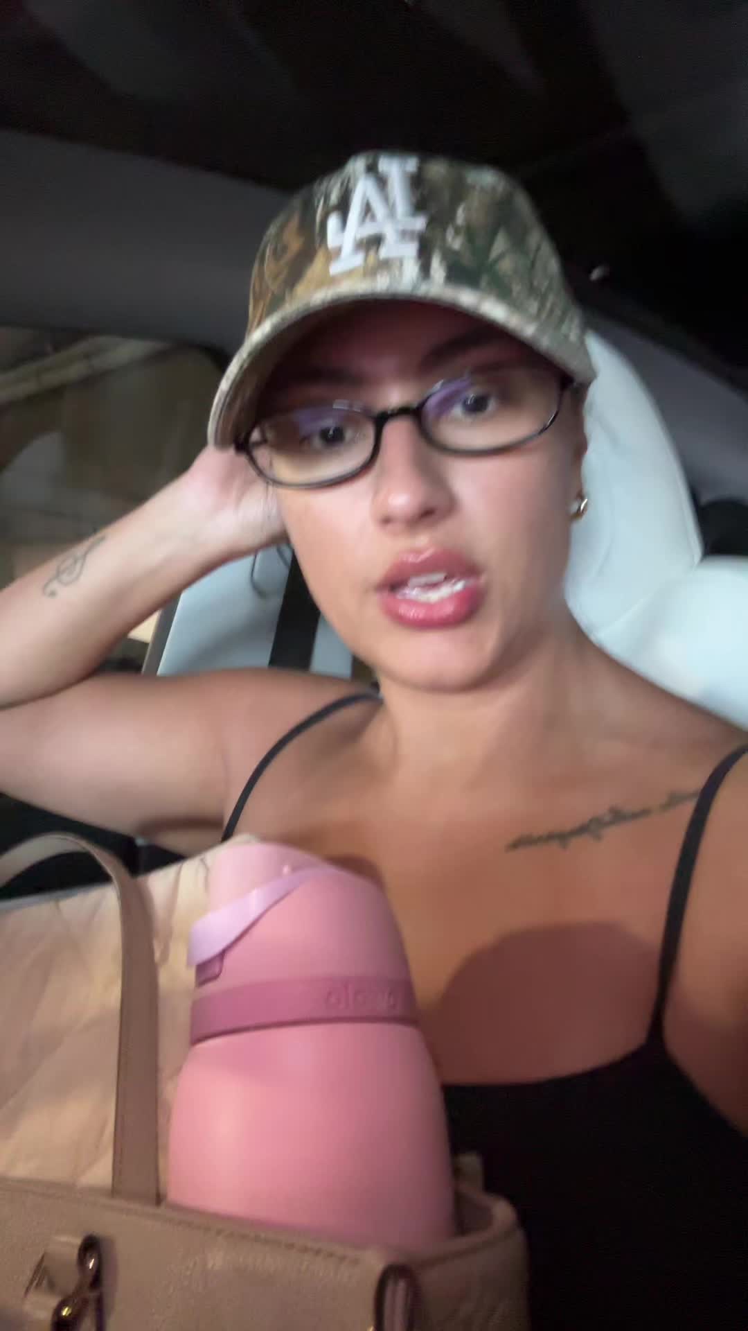 @laryssadavis