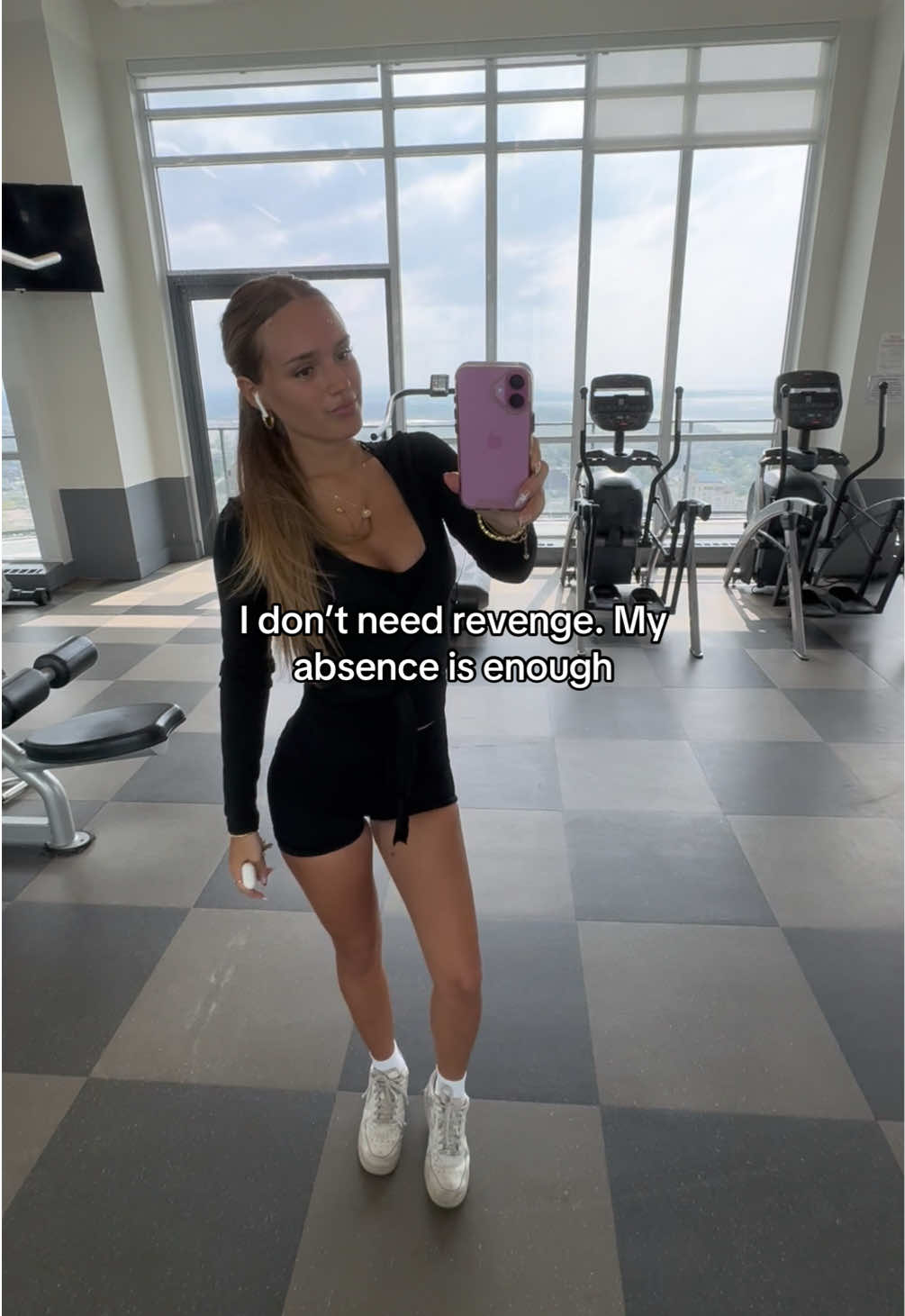 @Victoria