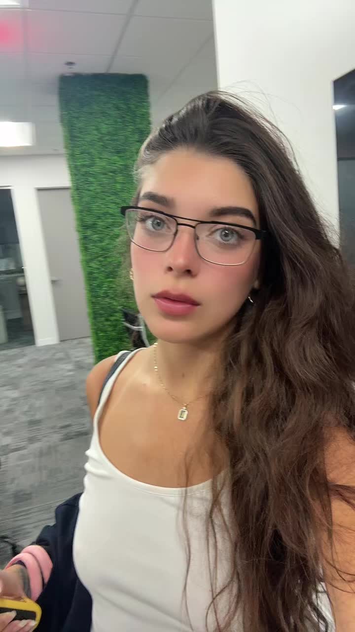 @Lara Bauer