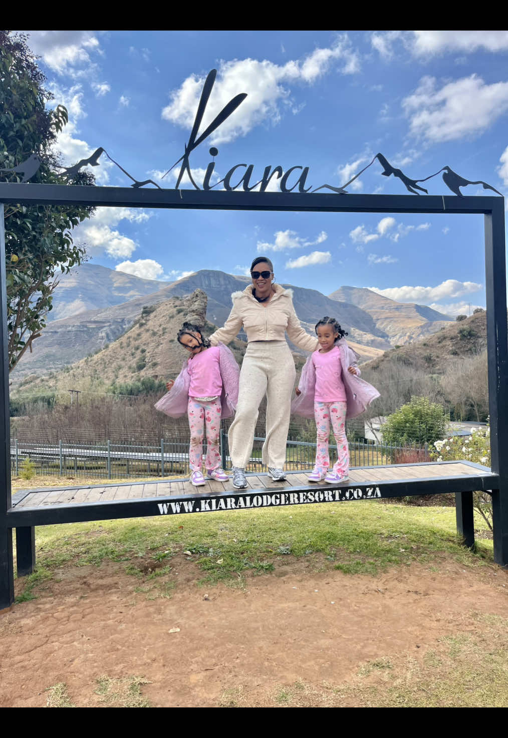 @The Adams Twins & Mom