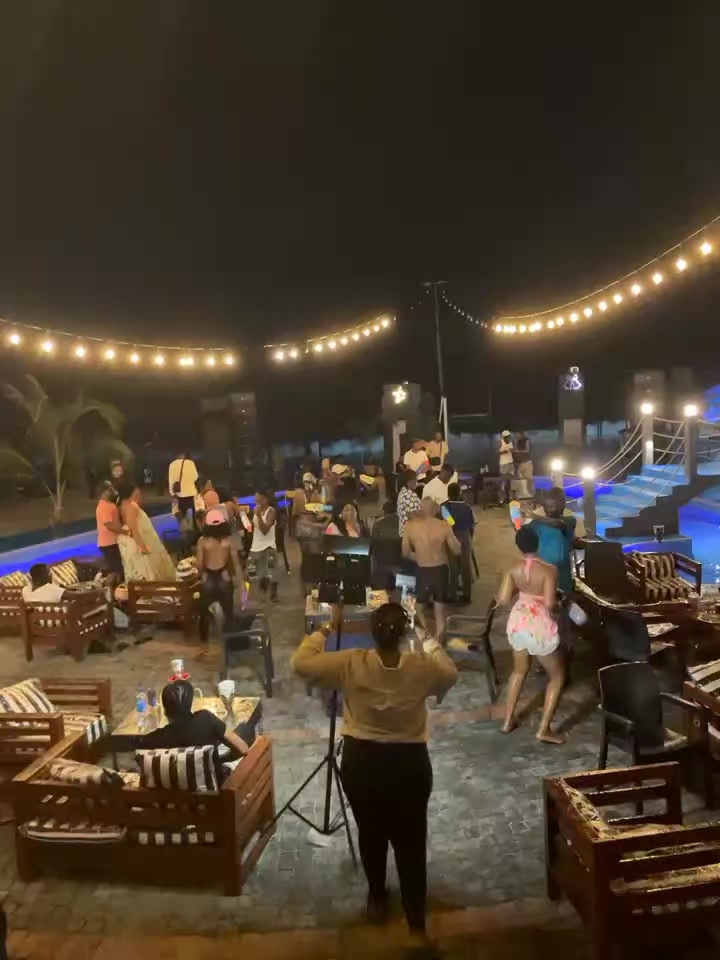 @djholyboy