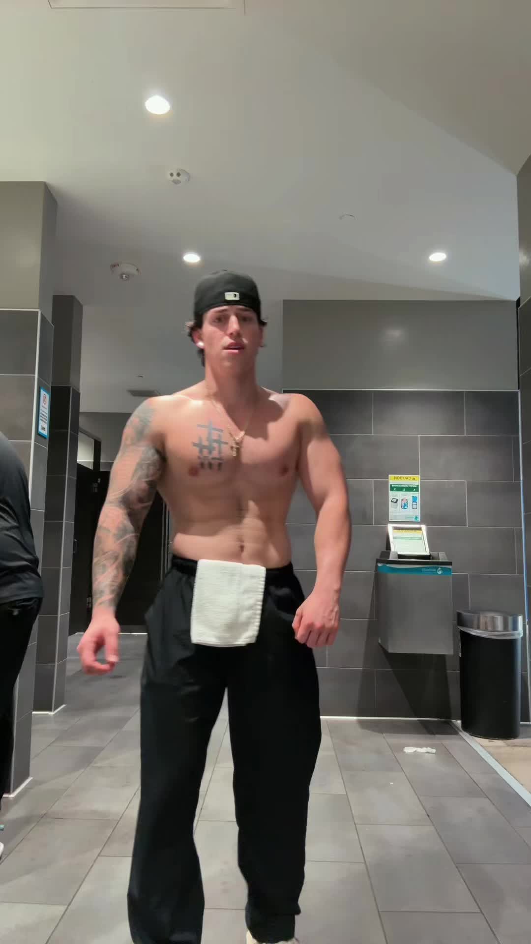 @ParkerLanosa