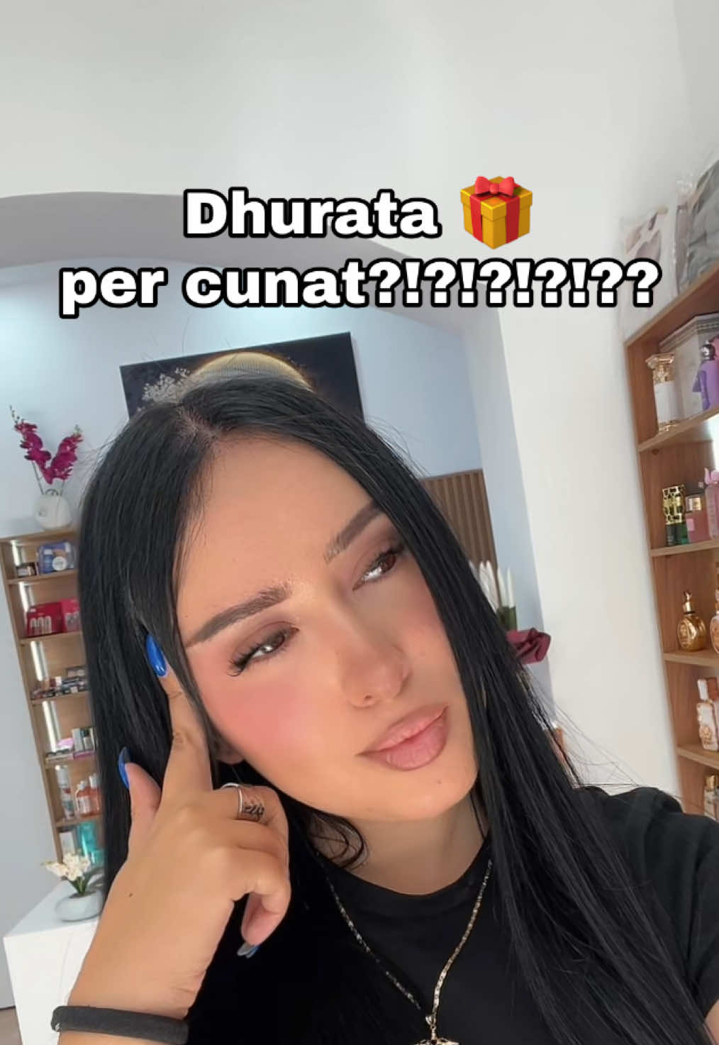 @𝐅𝐥𝐚𝐭𝐫𝐚𝐭 𝐏𝐚𝐫𝐟𝐮𝐦𝐞