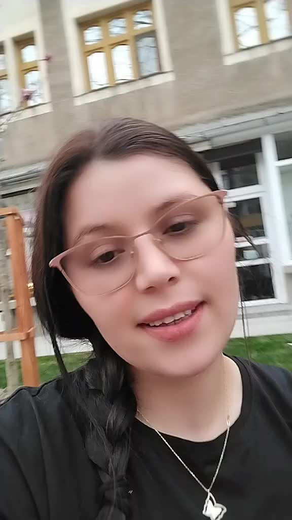 @ELVIRA COCOLOȘ ✅@
