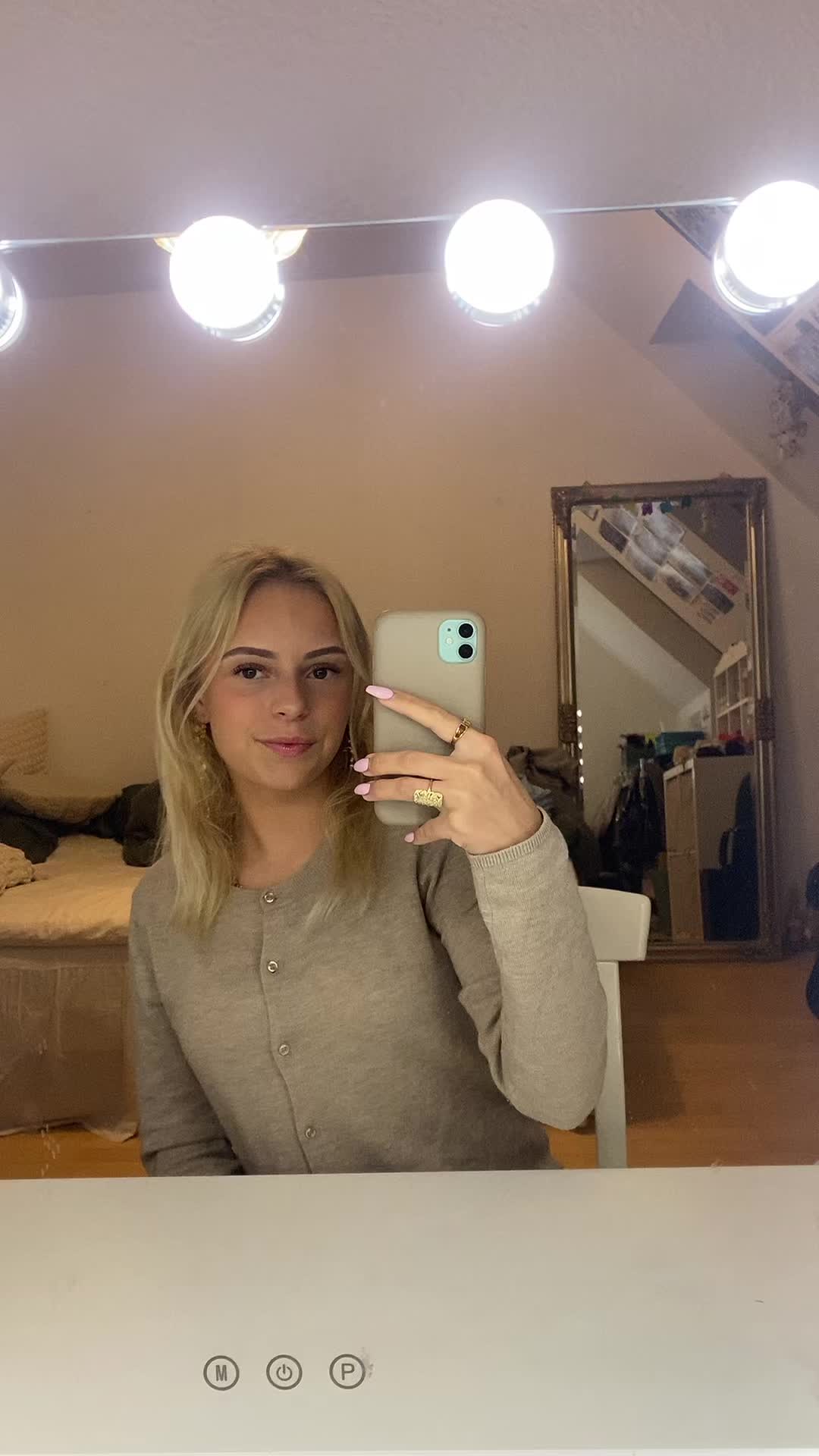 @Anna🩵