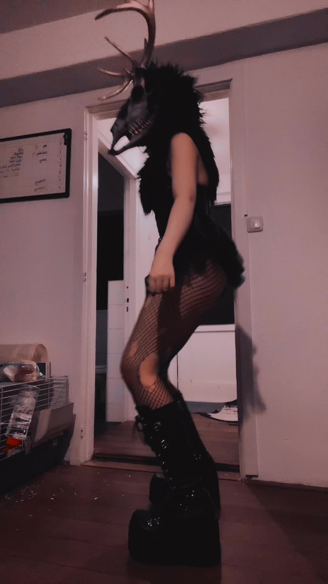 @A̶𝑁𝑈𝐵𝐼𝑆.̶ᠻꪊɀɀꫀᖇ