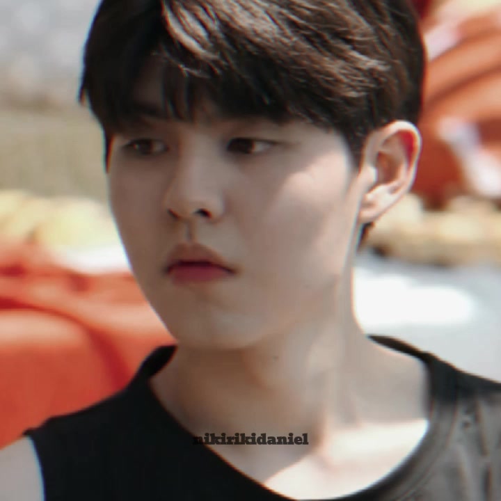 @Mgr. Domi 도미♡