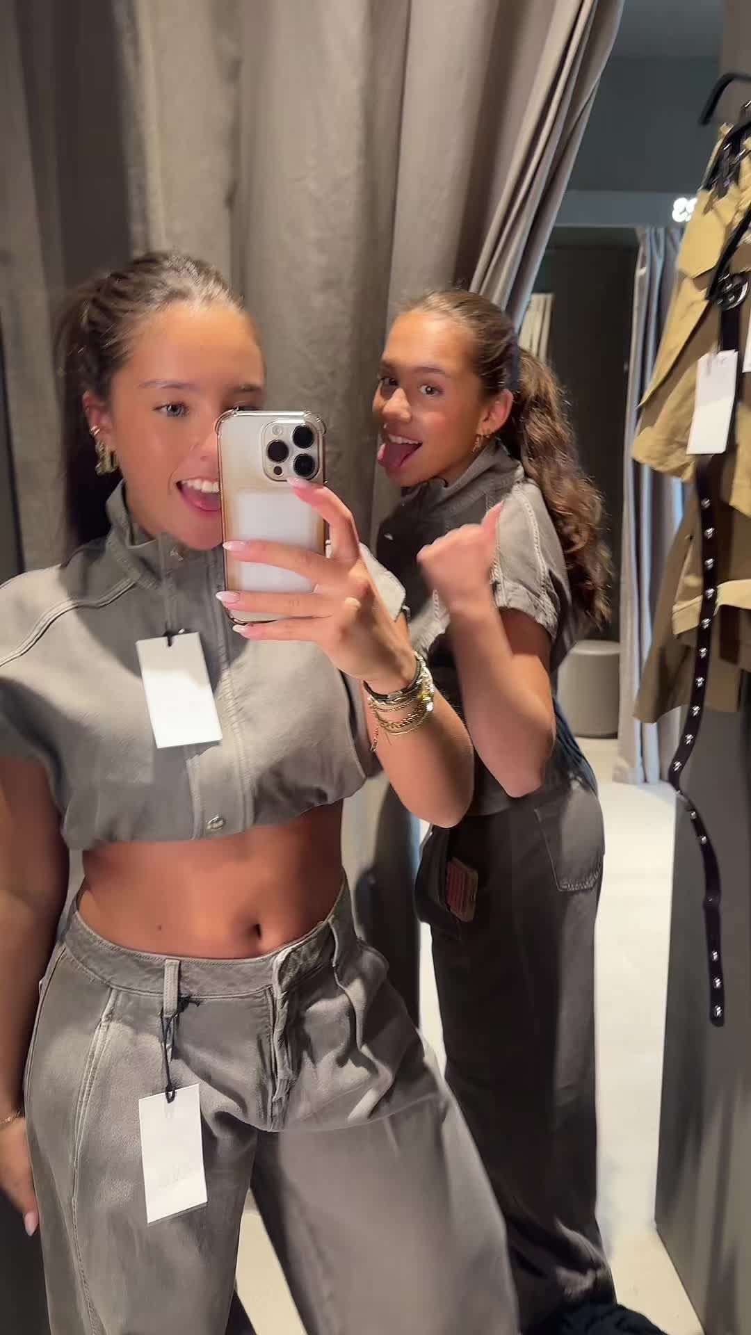@𝐋𝐨𝐮 𝐇𝐚𝐠𝐞𝐧