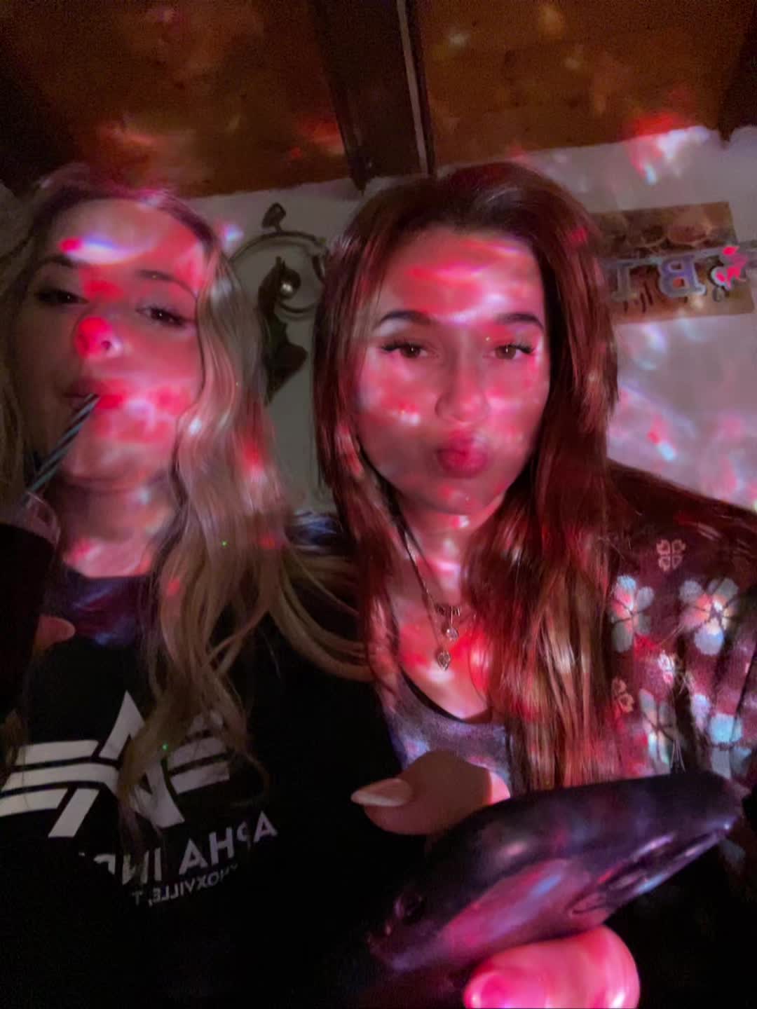 @Monika 🩵