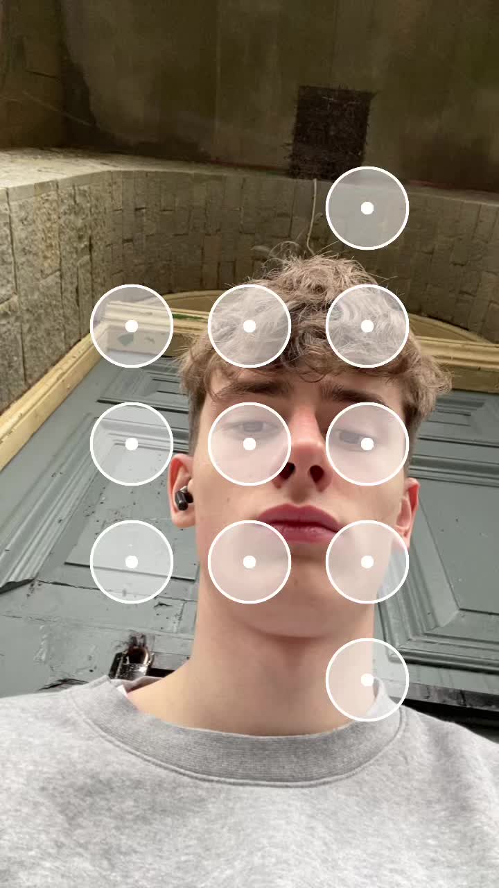 @Hi my name is Rhys/Reece