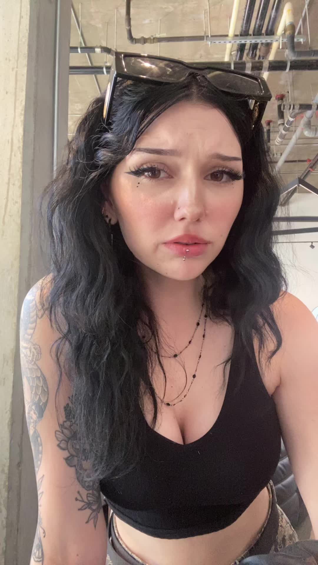 @1MillionMillipedes