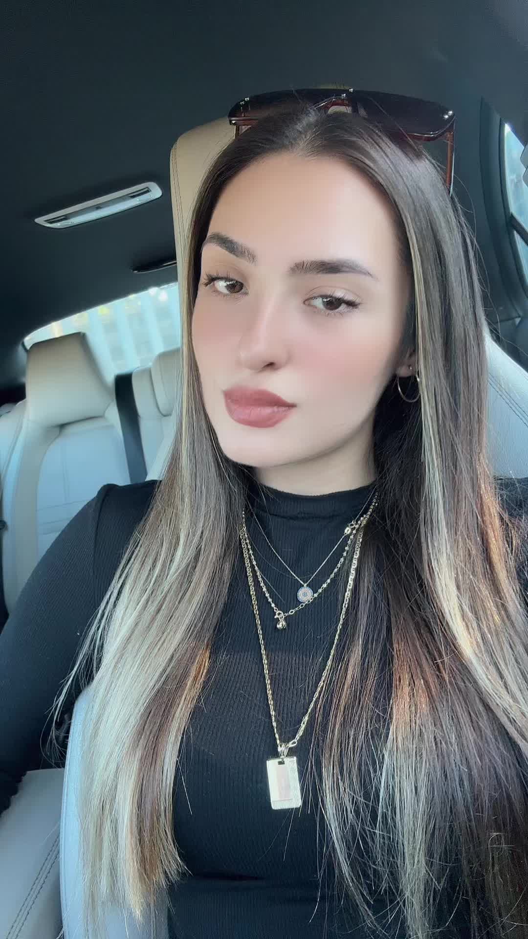 @𝓔𝓵𝔂.𝓘𝓷𝓪𝓽𝓮