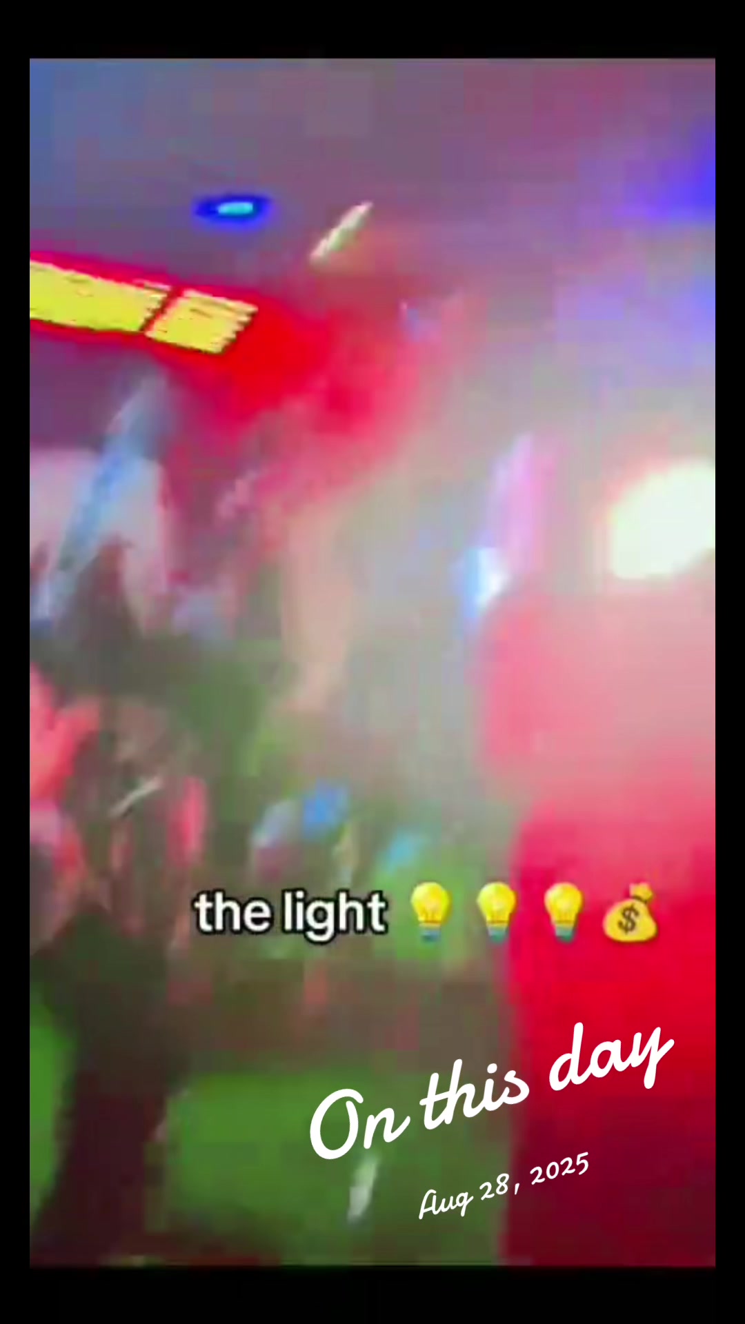 @zipop the light 💡💡💡💸💵💰