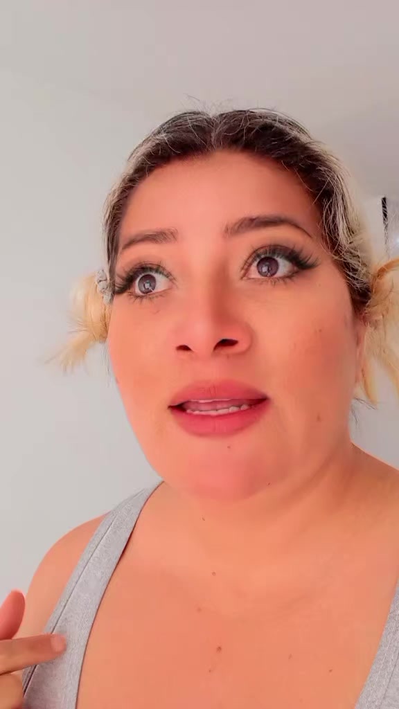 @TALITA CUMI 💙TEAM MAMA DORA