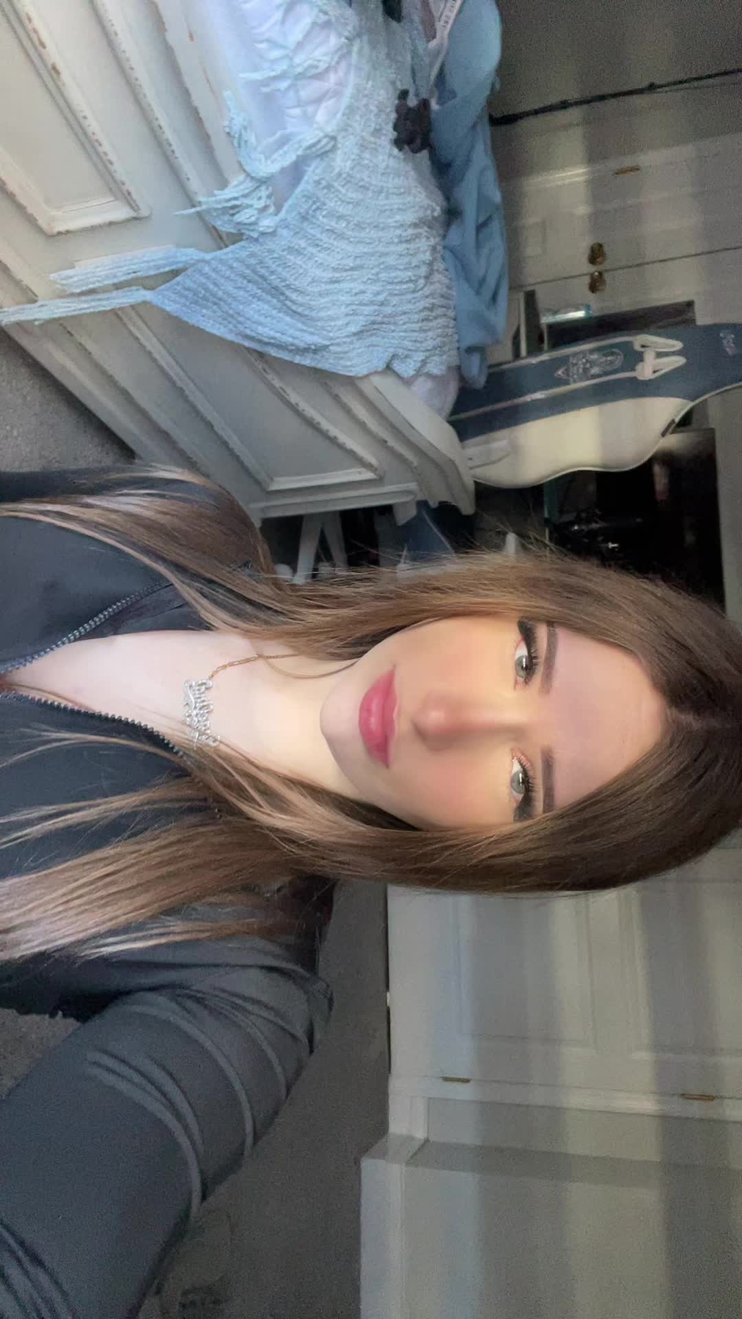 @Lina