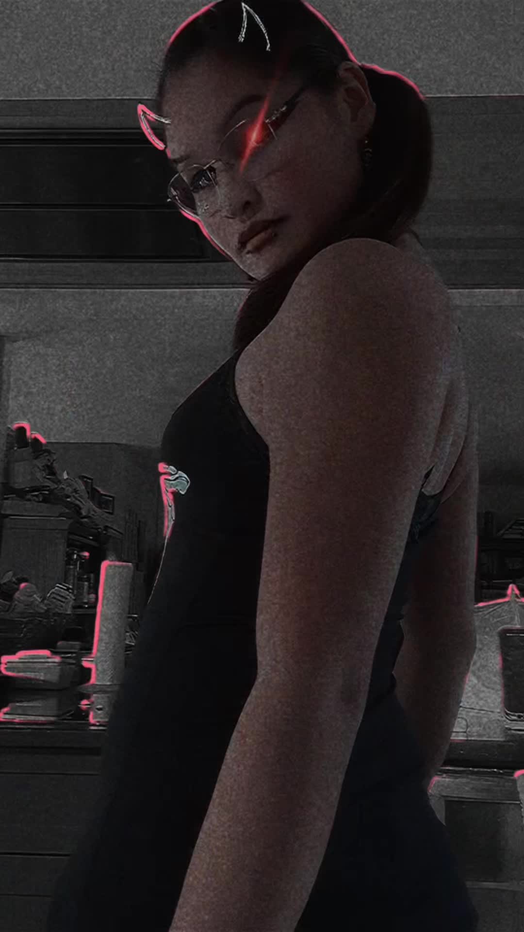 @RoyalJade74