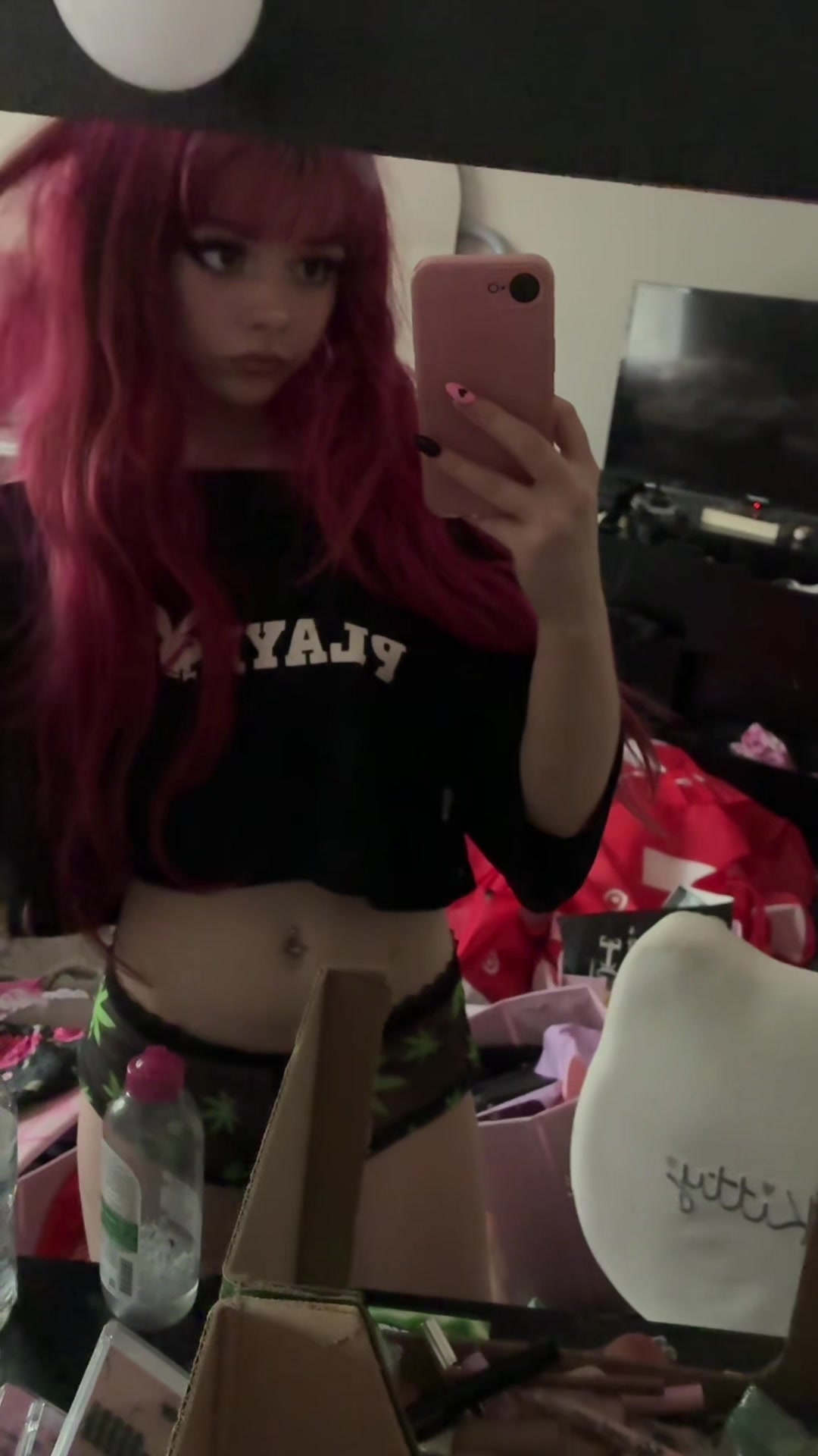 @🖤