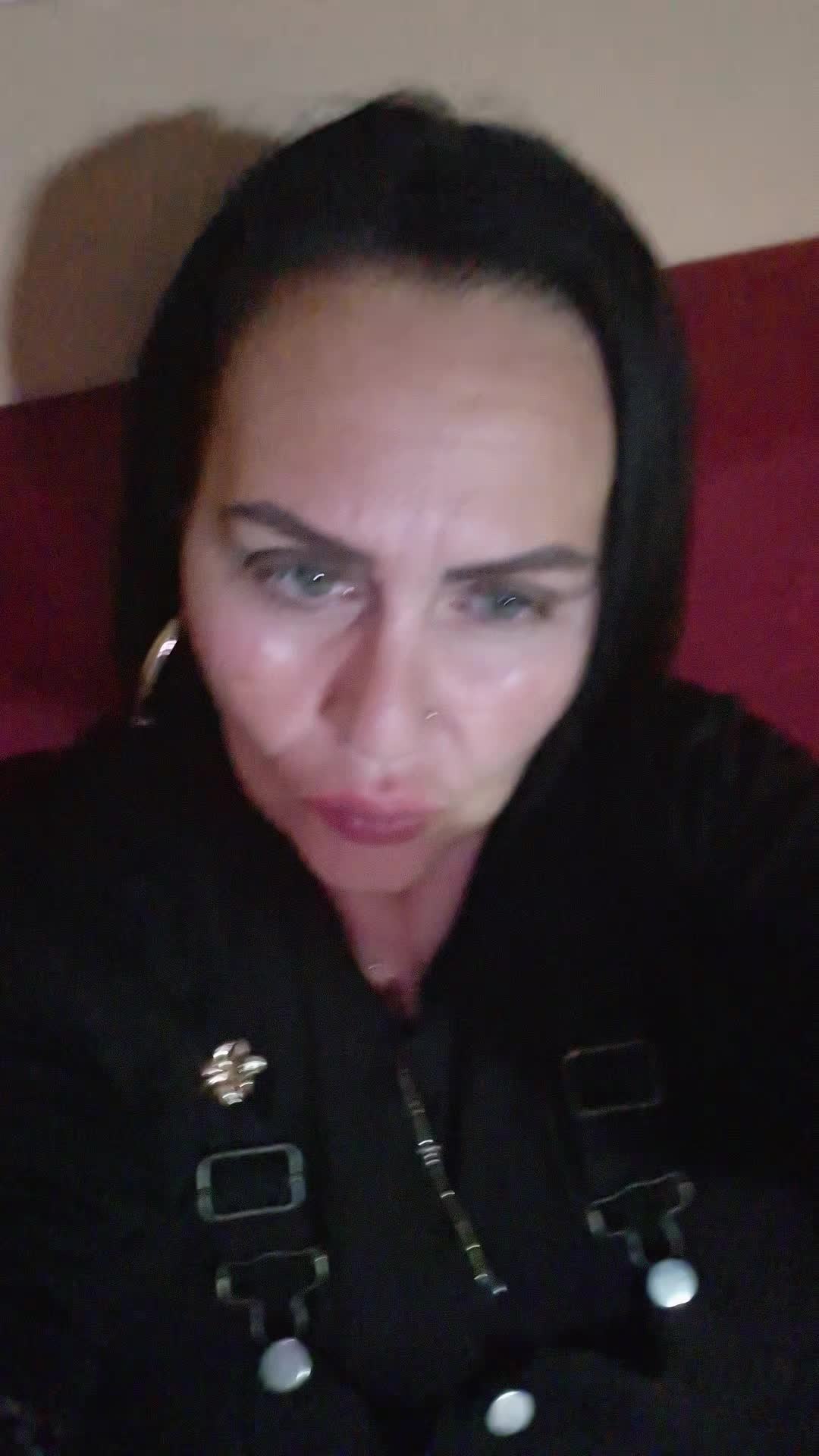 @Flora Canale