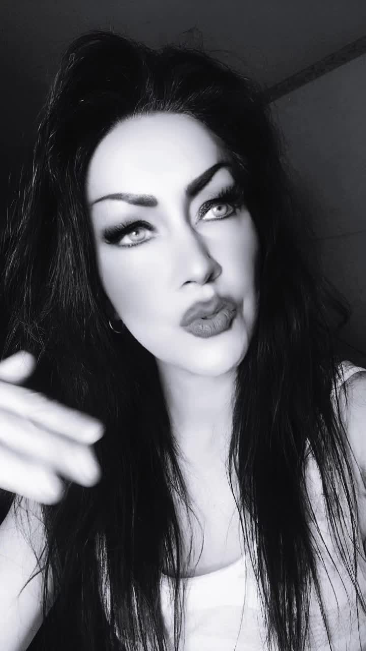 @👑Miss_Scomode_Verit&agrave;👑