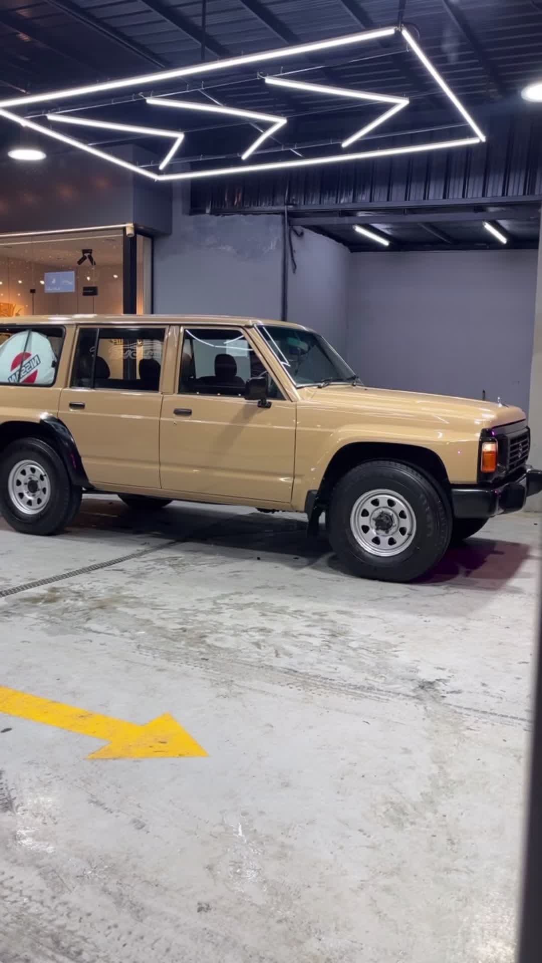 @5h .
