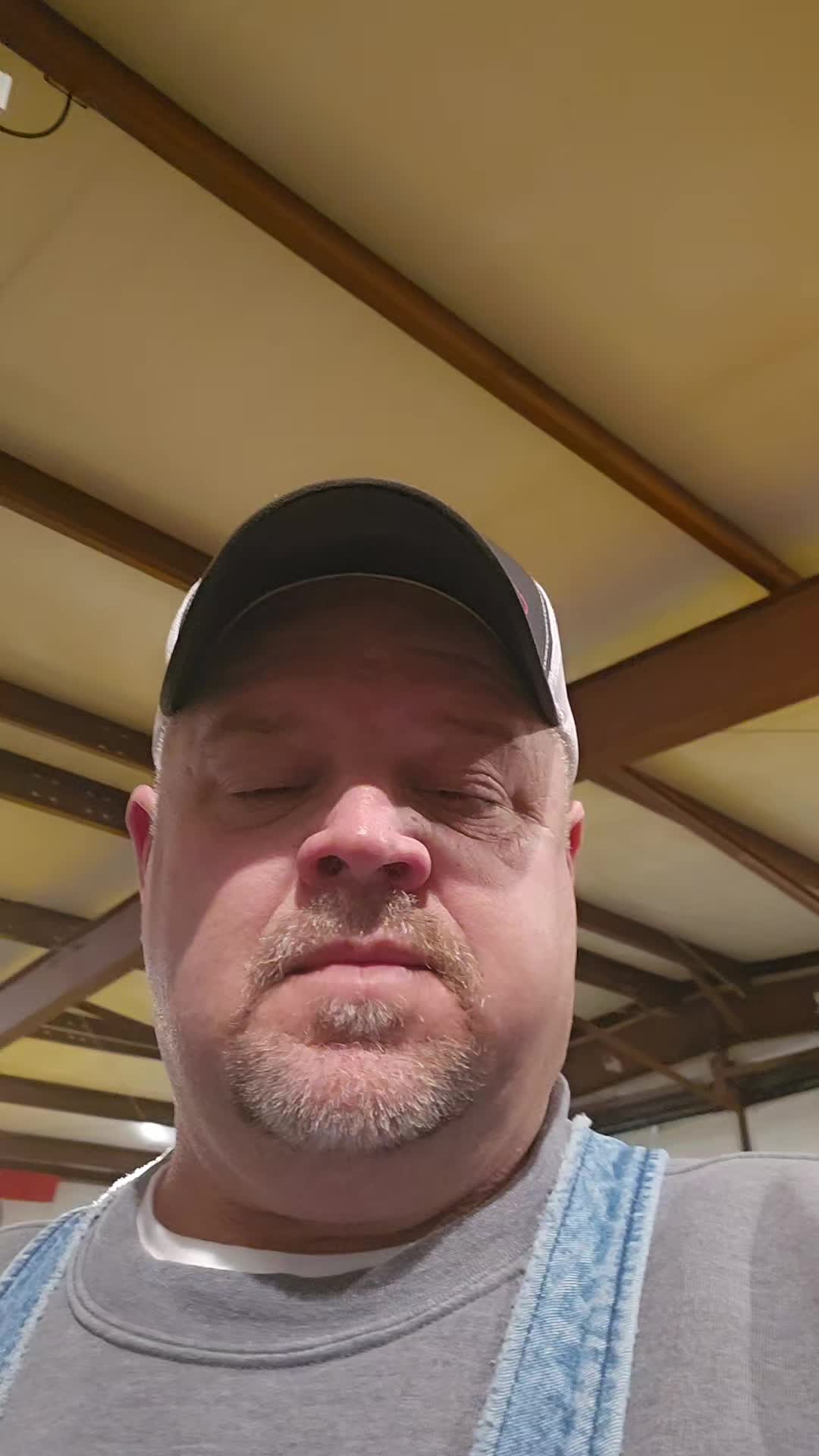 @Ed Beautte American 🇺🇲