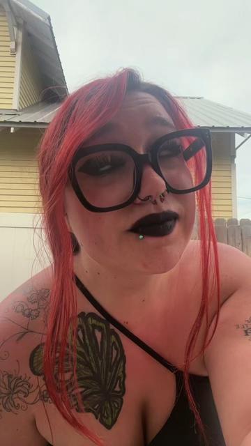 @Pyroprincess🖤🖤