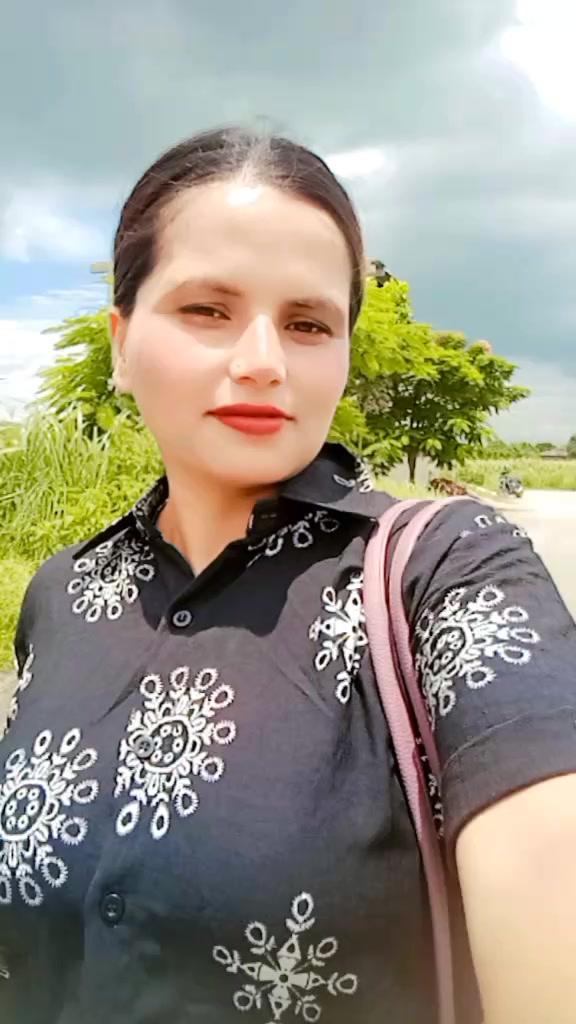 @nisha mainali