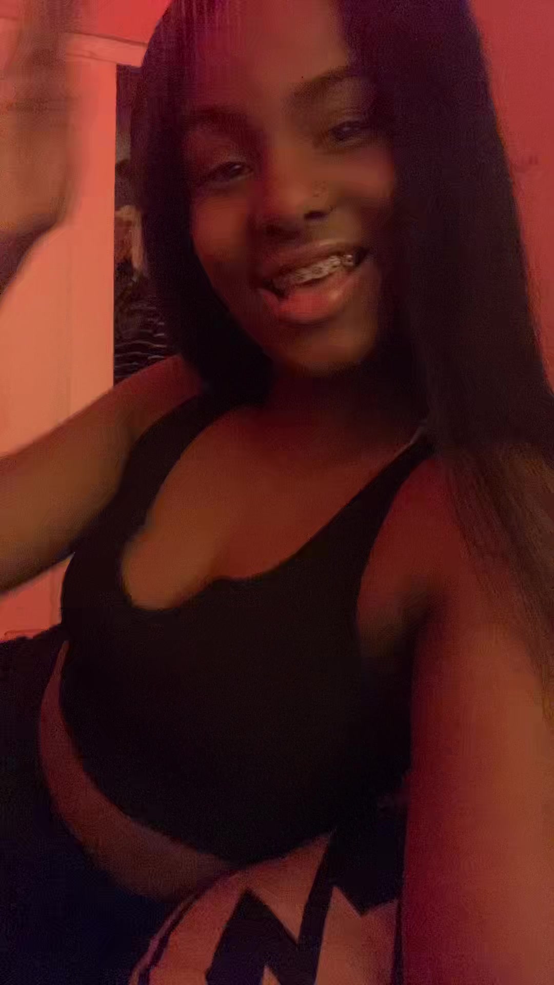 @Fw Mani 😛🫵🏽!