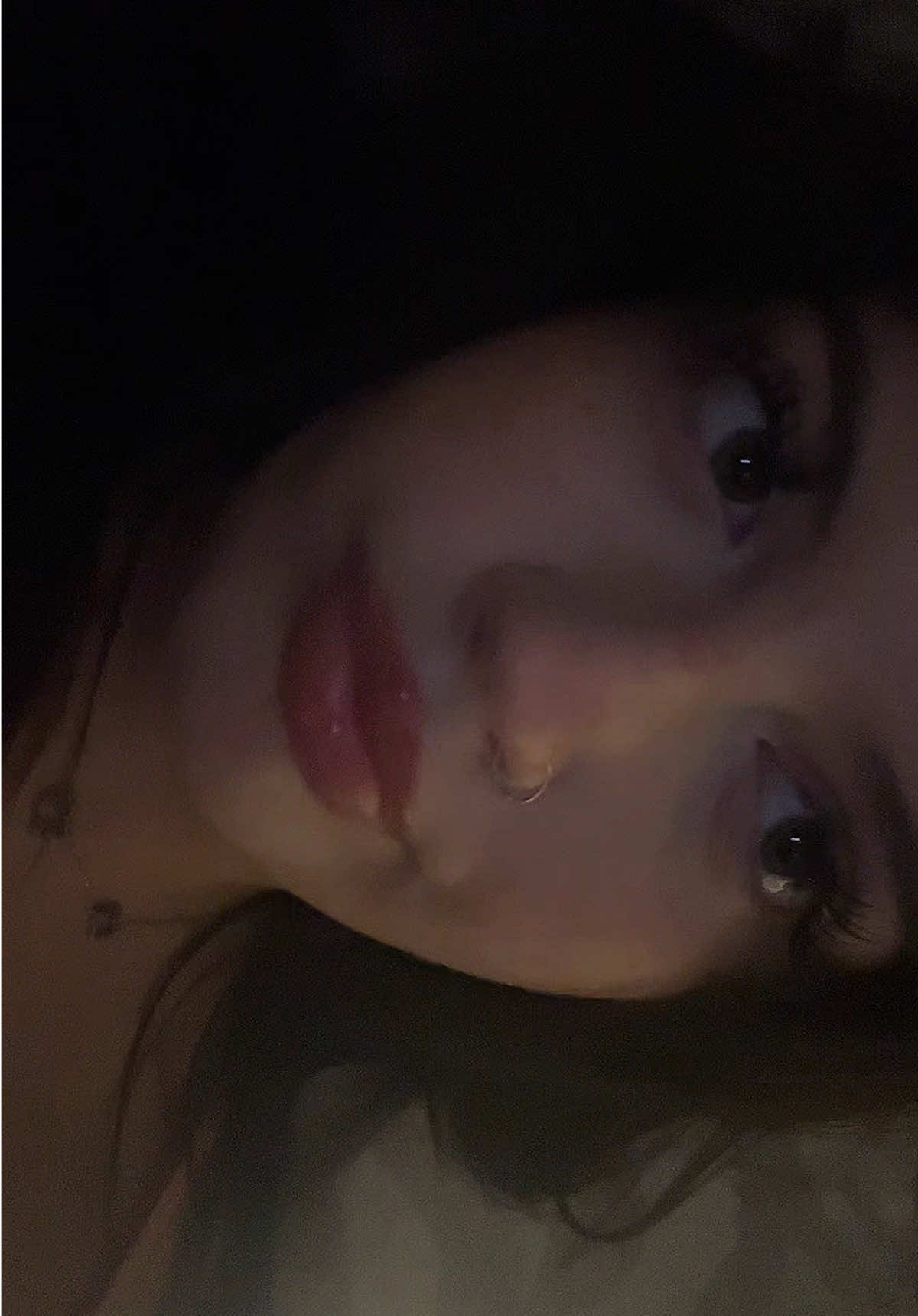 @H O L L Y 🥀