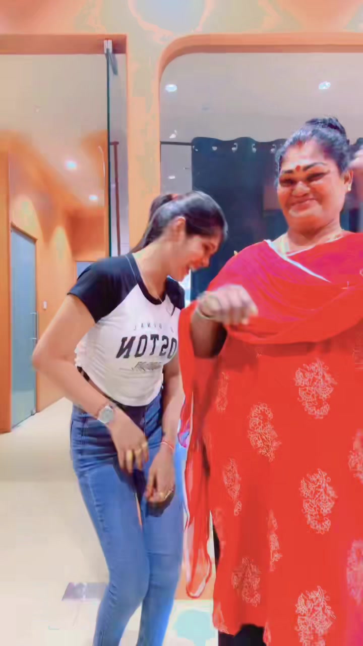 @KuTTy_🧚&zwj;♀️