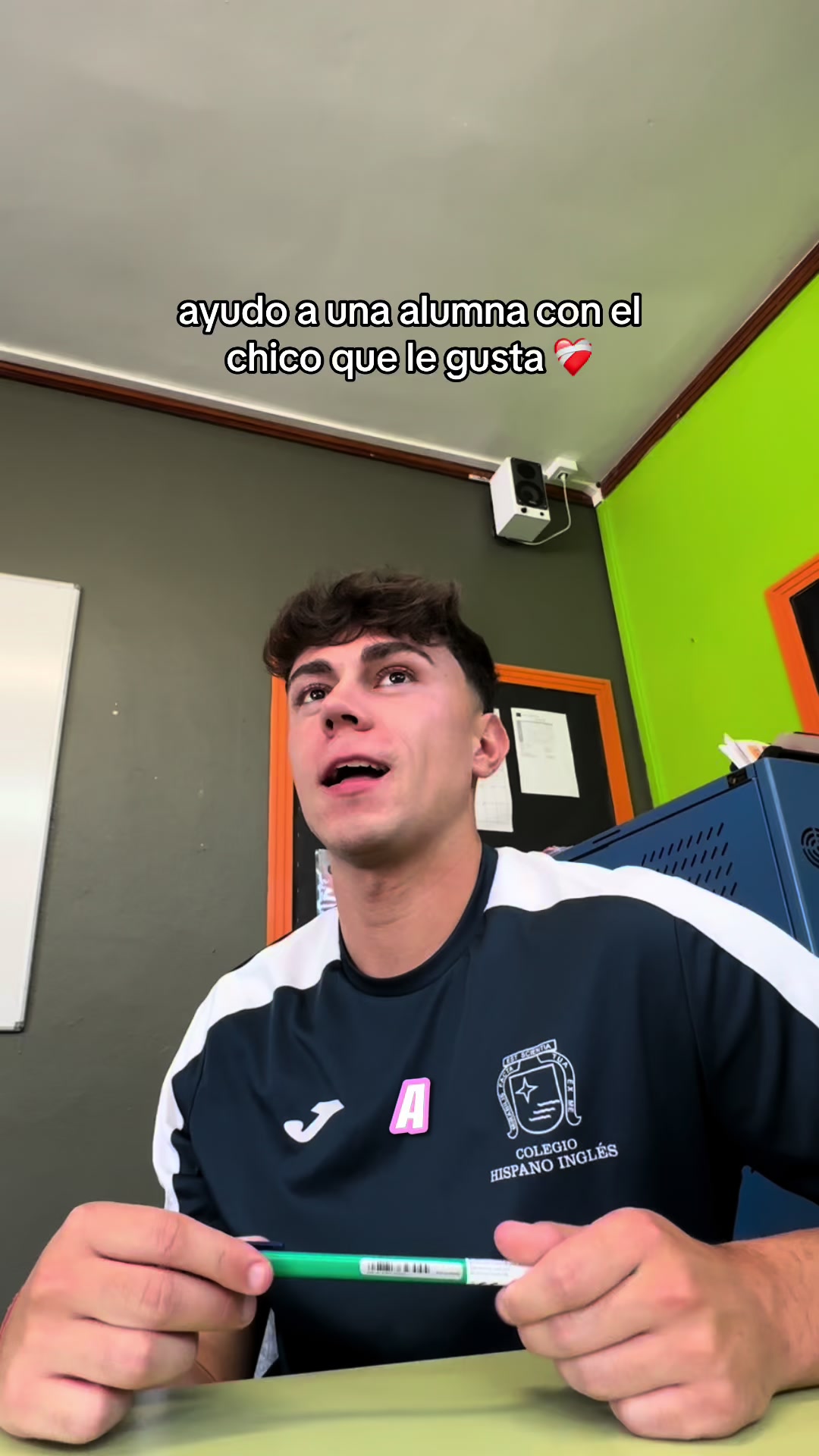 @&Aacute; L V A R O