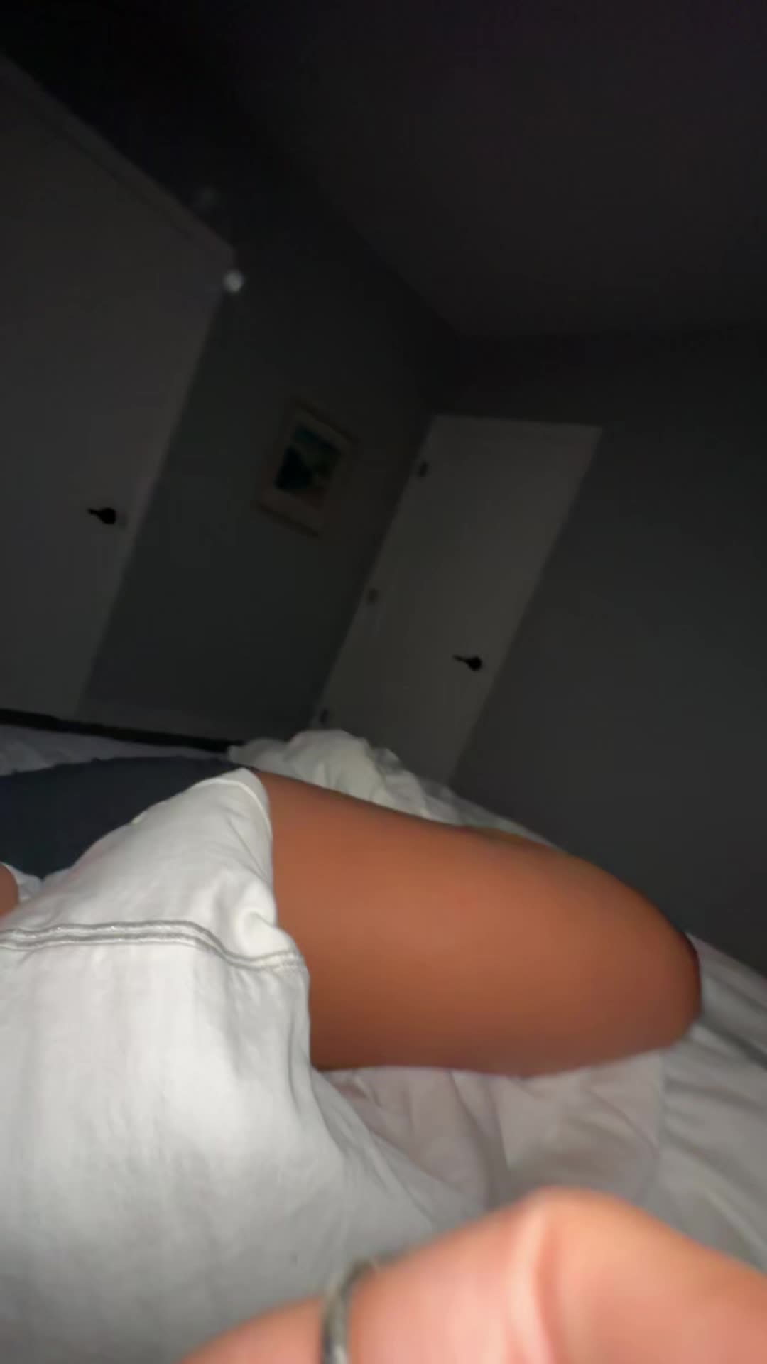 @ella