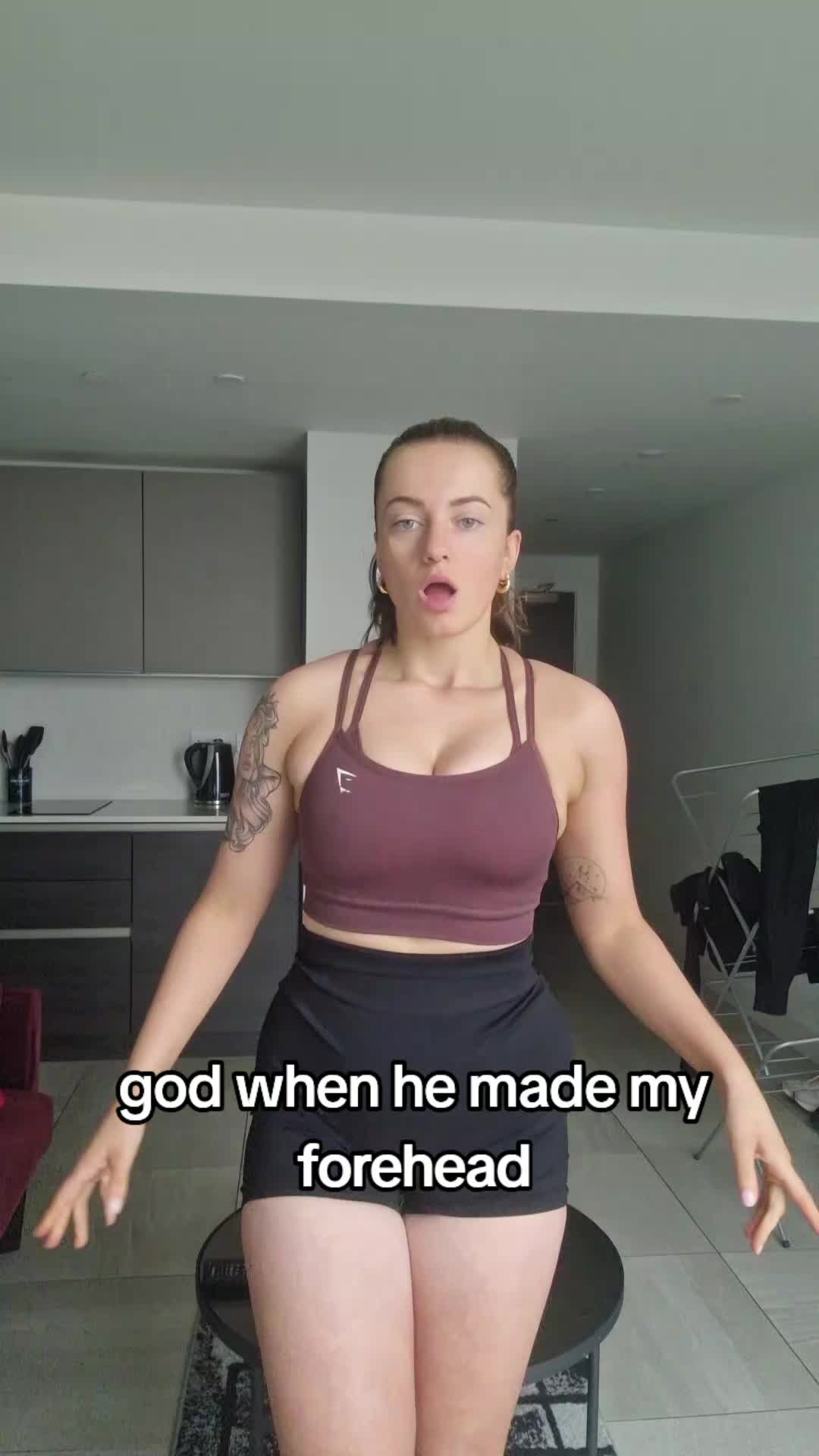 @hot girl meg