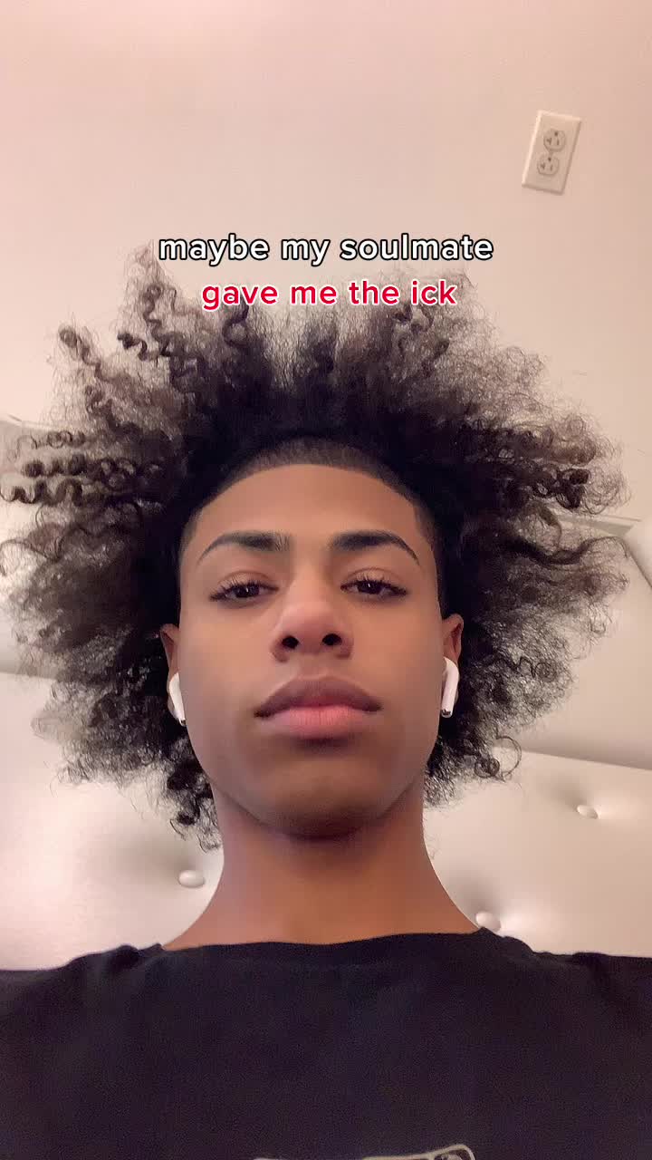 @zeus 🖤