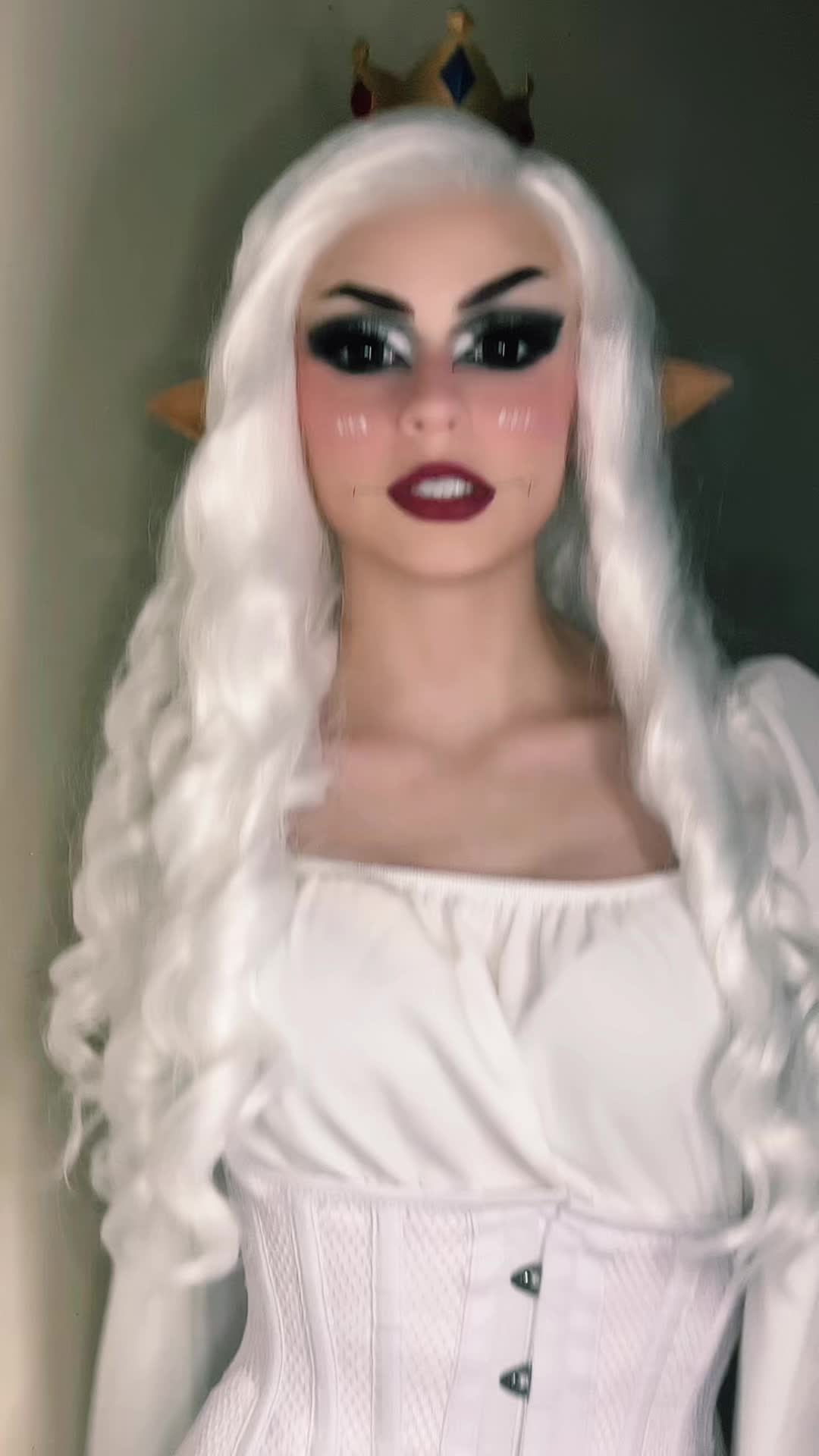 @Beth 🖤🕷️