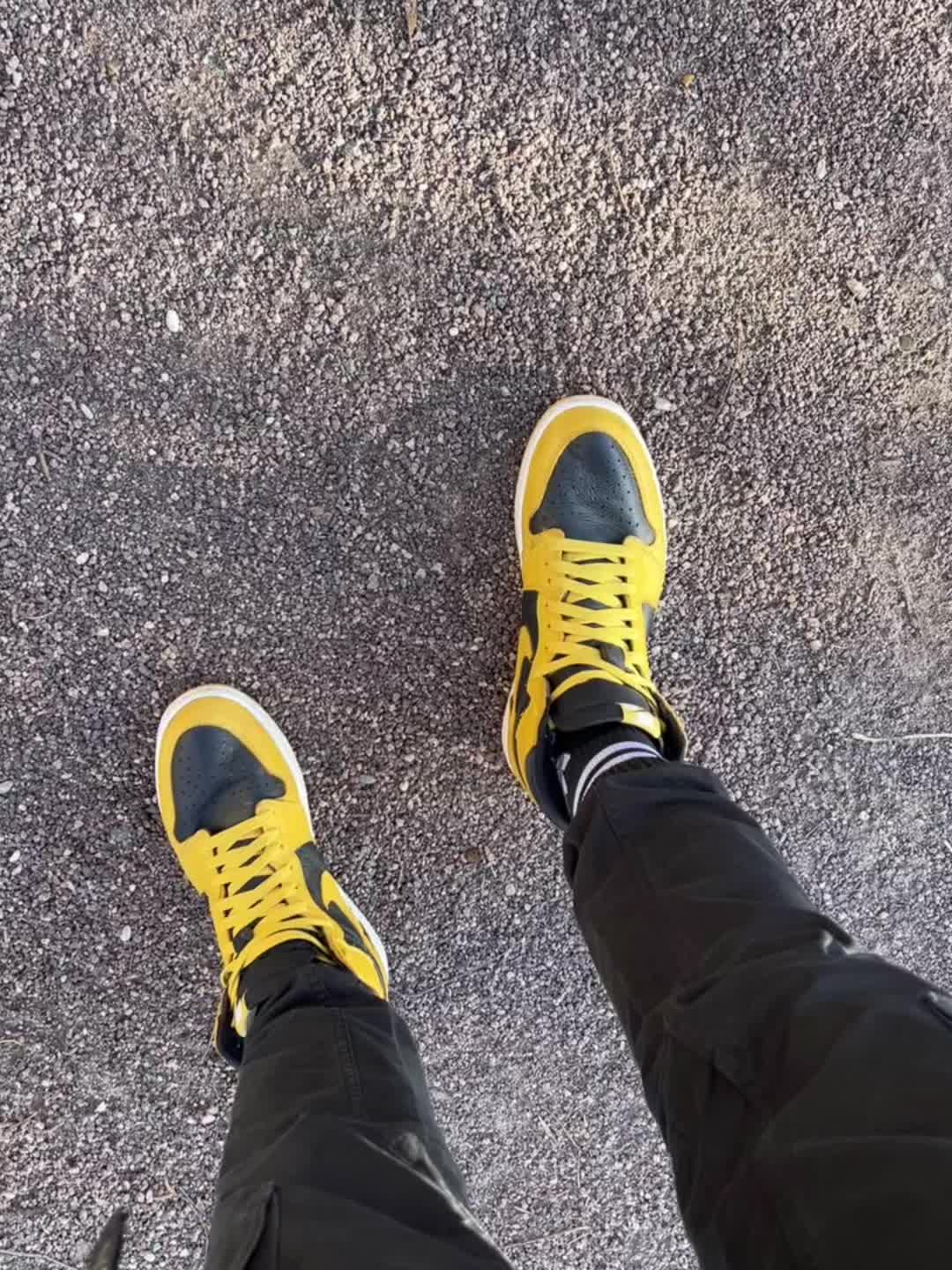 @MÆXVILLE