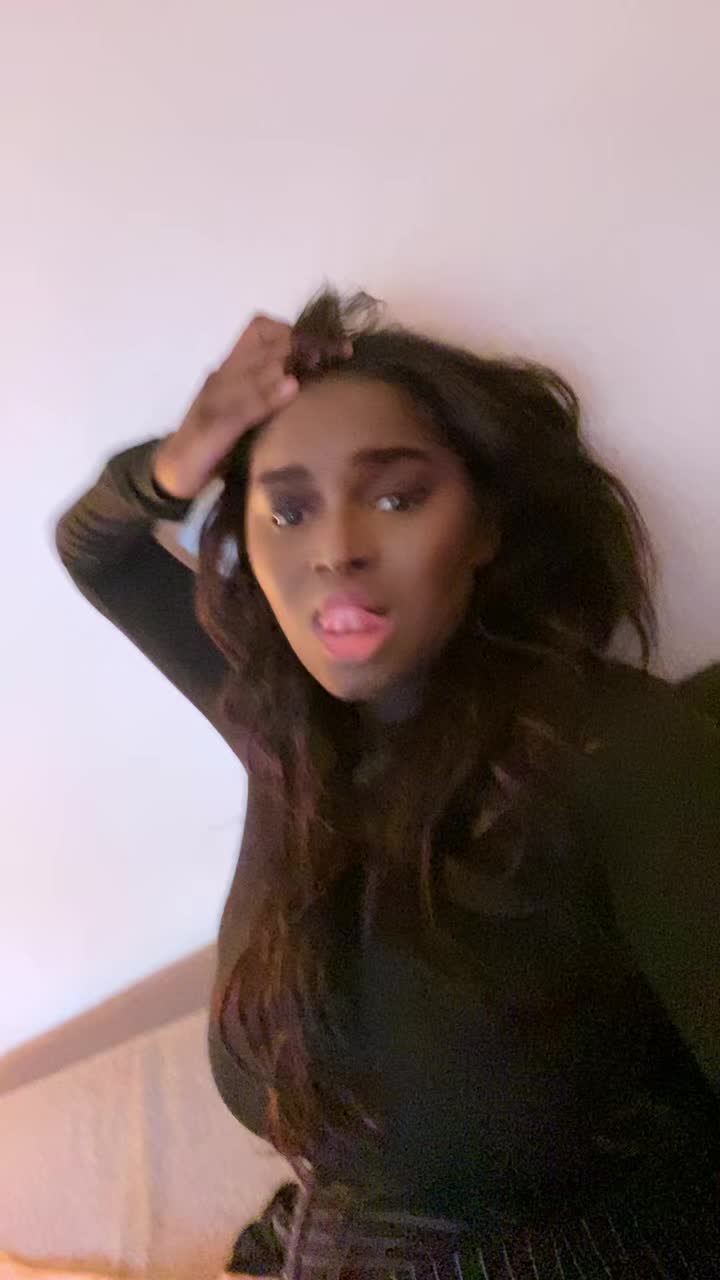 @Blackbarbie