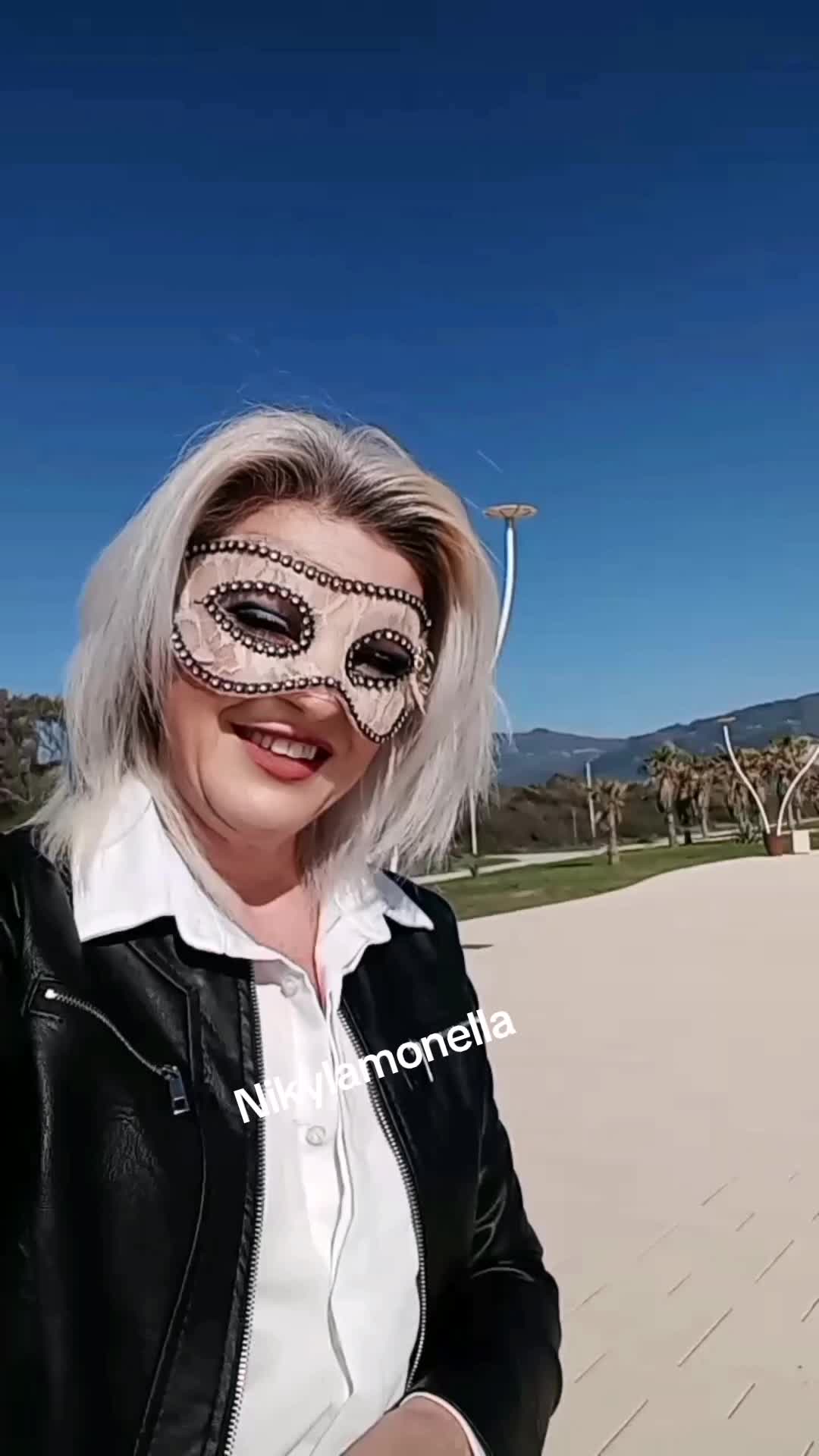 @Nikylamonella